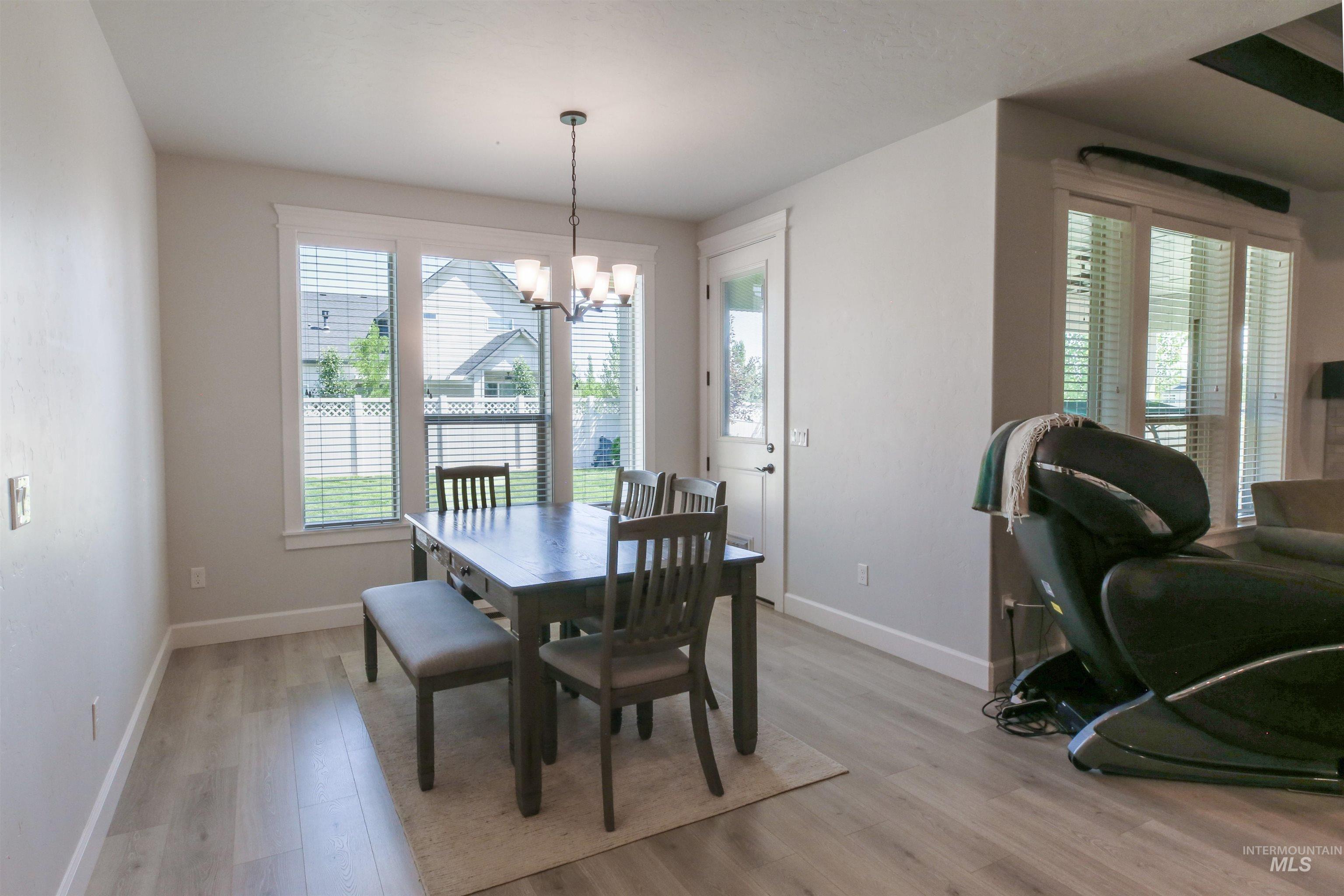 3824 W Lesina Dr., Meridian, Idaho 83646, 3 Bedrooms, 2 Bathrooms, Residential For Sale, Price $674,900, 98979246