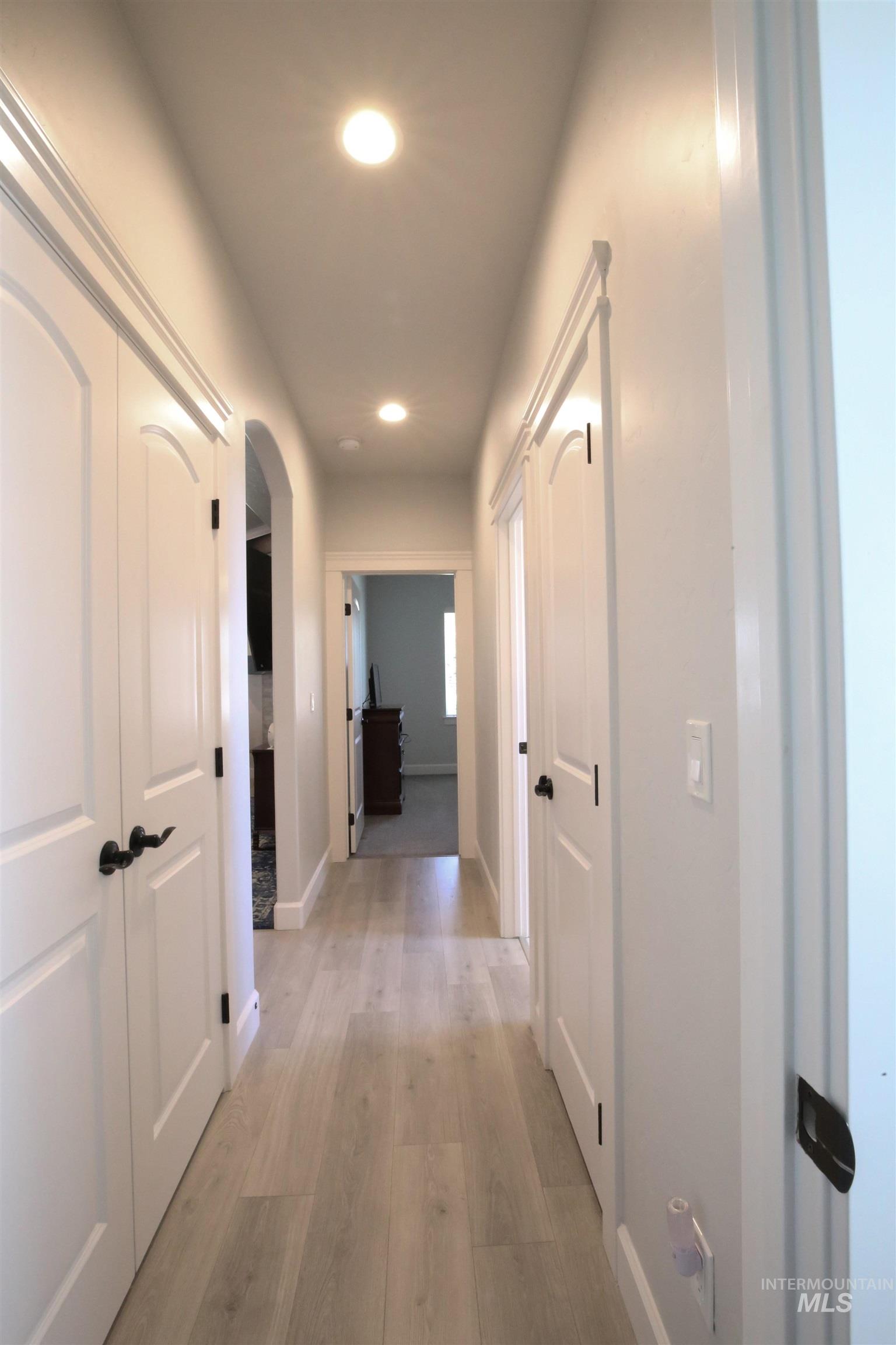 3824 W Lesina Dr., Meridian, Idaho 83646, 3 Bedrooms, 2 Bathrooms, Residential For Sale, Price $674,900, 98979246