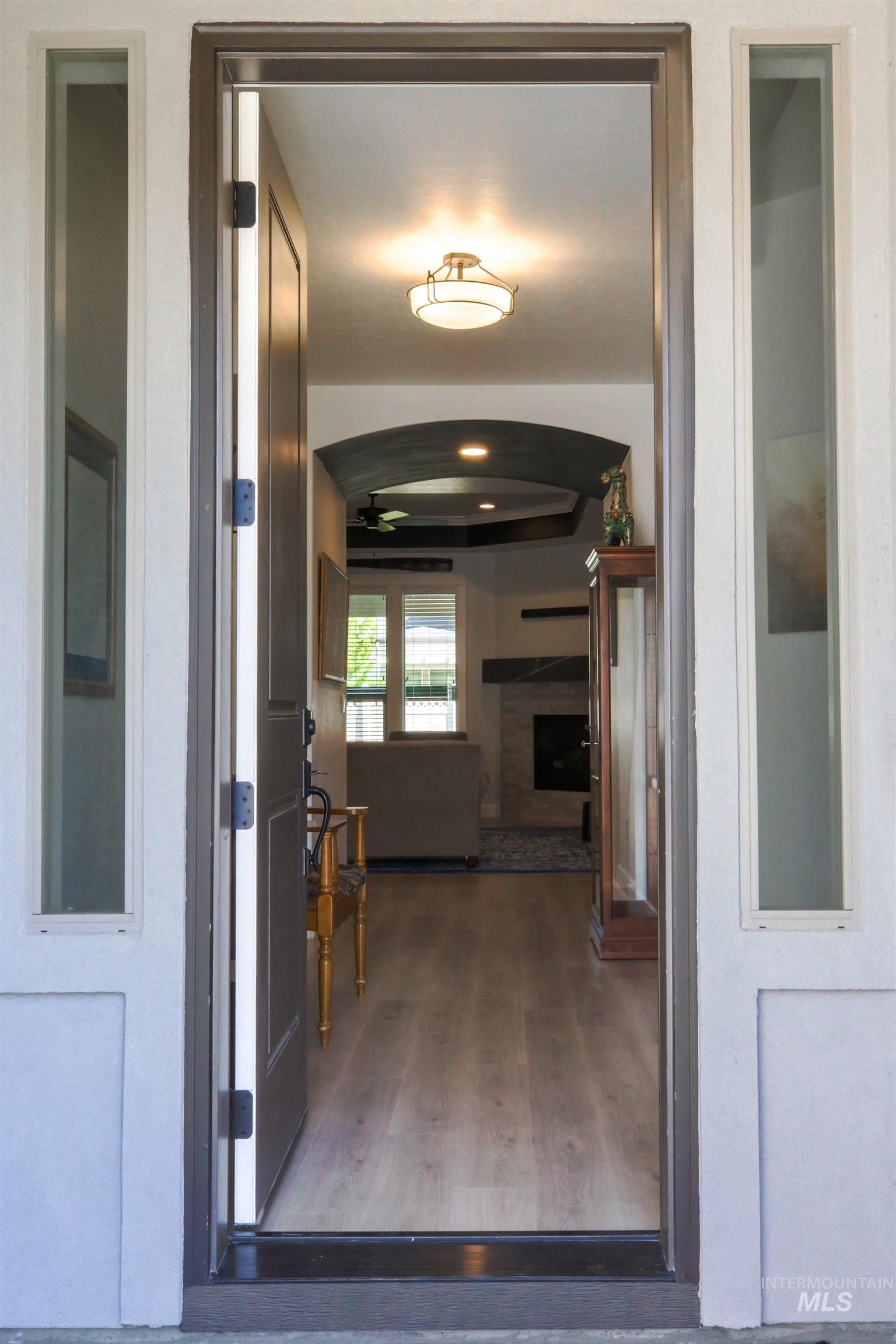 3824 W Lesina Dr., Meridian, Idaho 83646, 3 Bedrooms, 2 Bathrooms, Residential For Sale, Price $674,900, 98979246