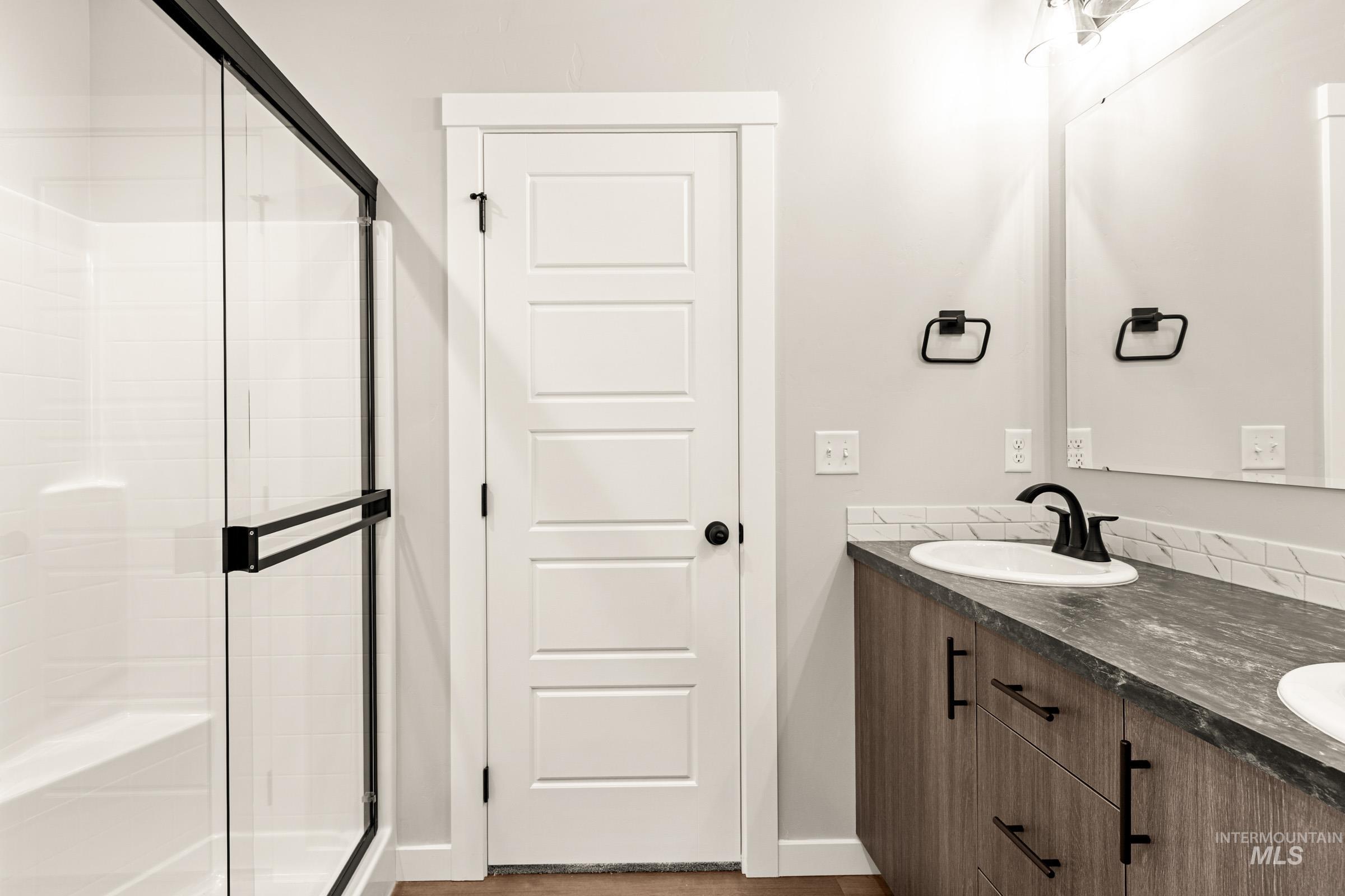 17719 N Boone Peak Ave, Nampa, Idaho 83687, 4 Bedrooms, 2 Bathrooms, Residential For Sale, Price $453,990, 98979247