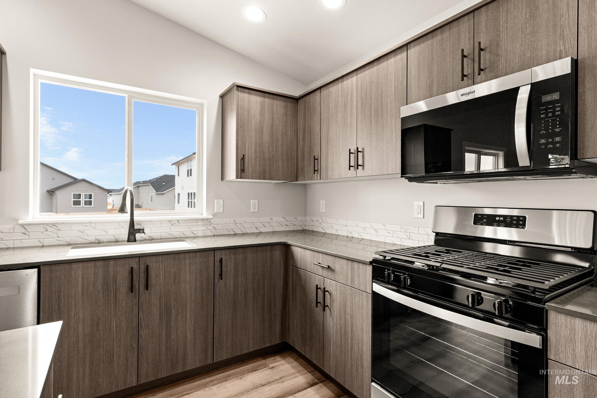 17719 N Boone Peak Ave, Nampa, Idaho 83687, 4 Bedrooms, 2 Bathrooms, Residential For Sale, Price $453,990, 98979247