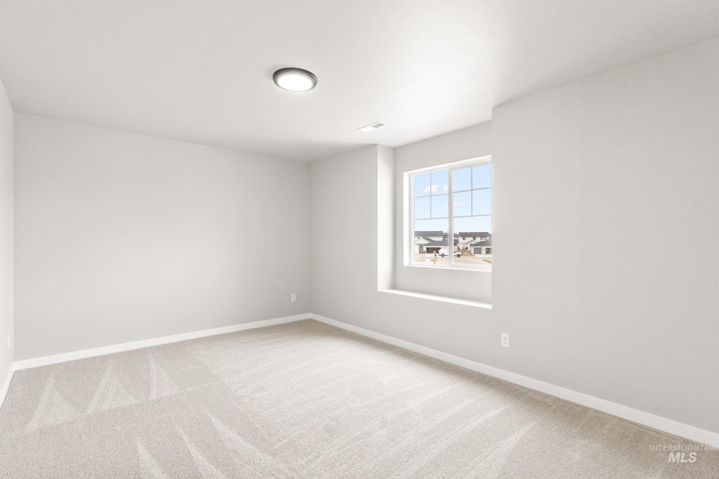 5242 E Phelps Lake Dr, Nampa, Idaho 83687, 5 Bedrooms, 2.5 Bathrooms, Residential For Sale, Price $567,990, 98979248