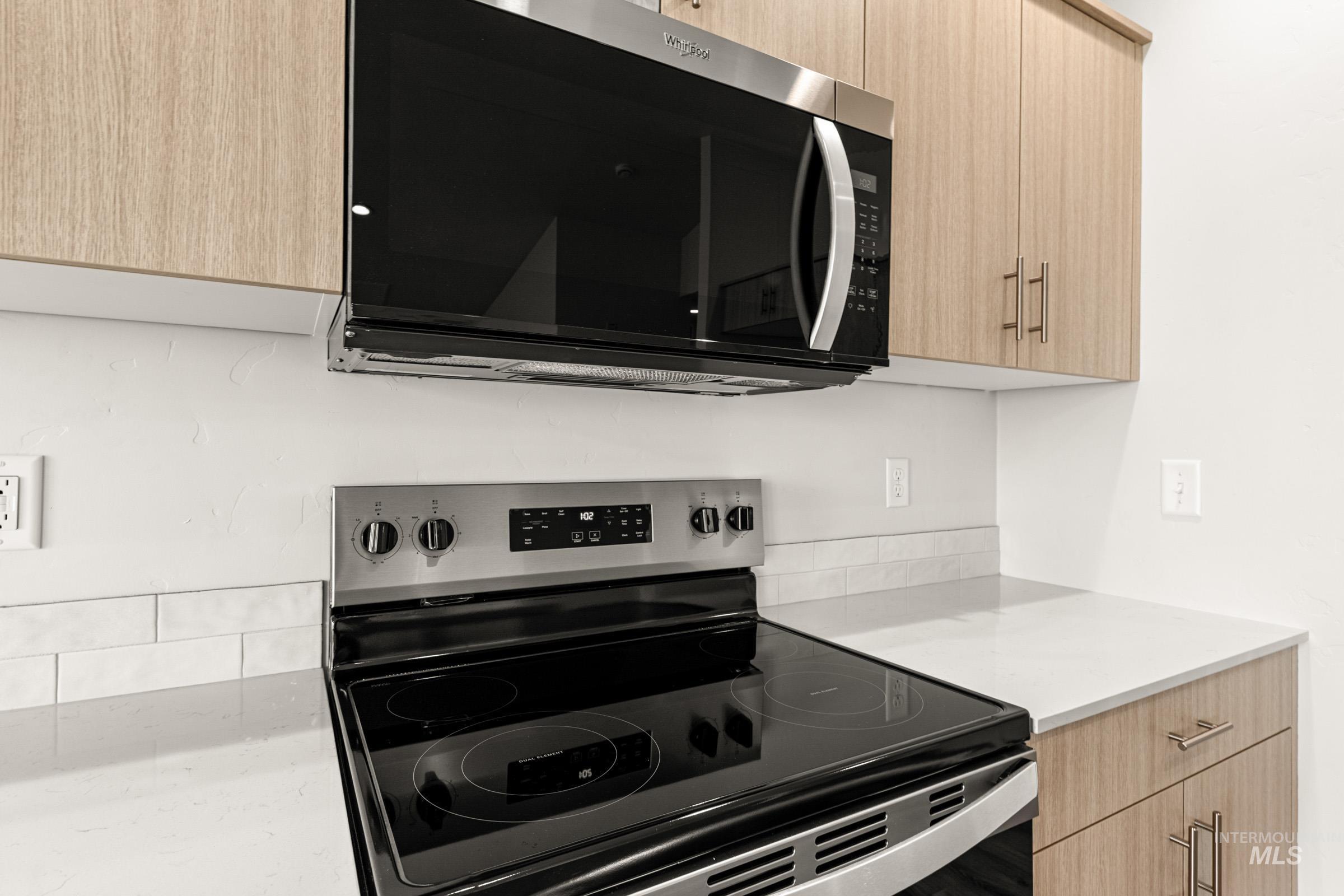 5284 E Phelps Lake Dr, Nampa, Idaho 83687, 3 Bedrooms, 2 Bathrooms, Residential For Sale, Price $416,990, 98979253