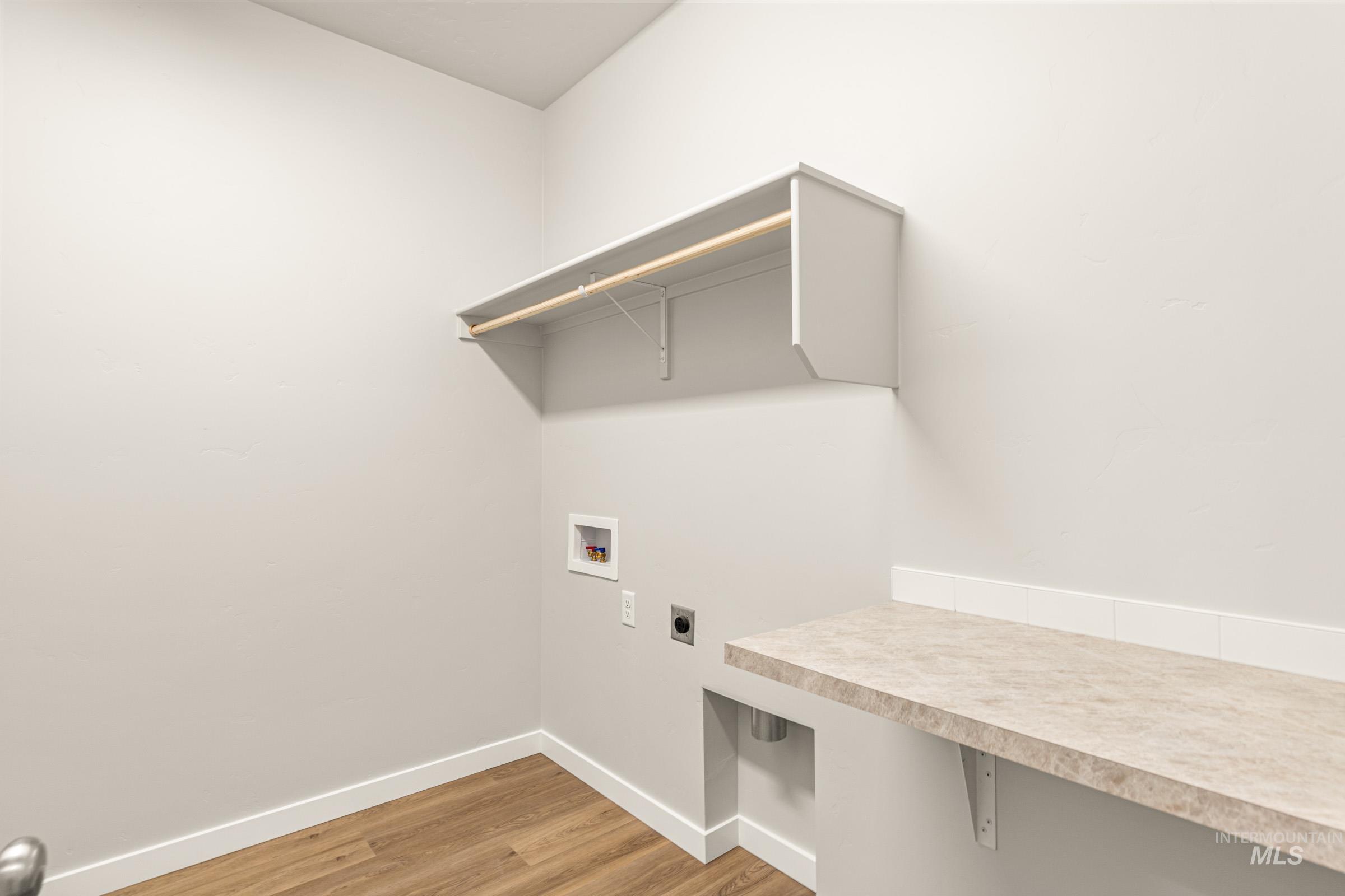 7048 E Amber Springs St, Nampa, Idaho 83687, 4 Bedrooms, 2.5 Bathrooms, Residential For Sale, Price $559,990, 98979254