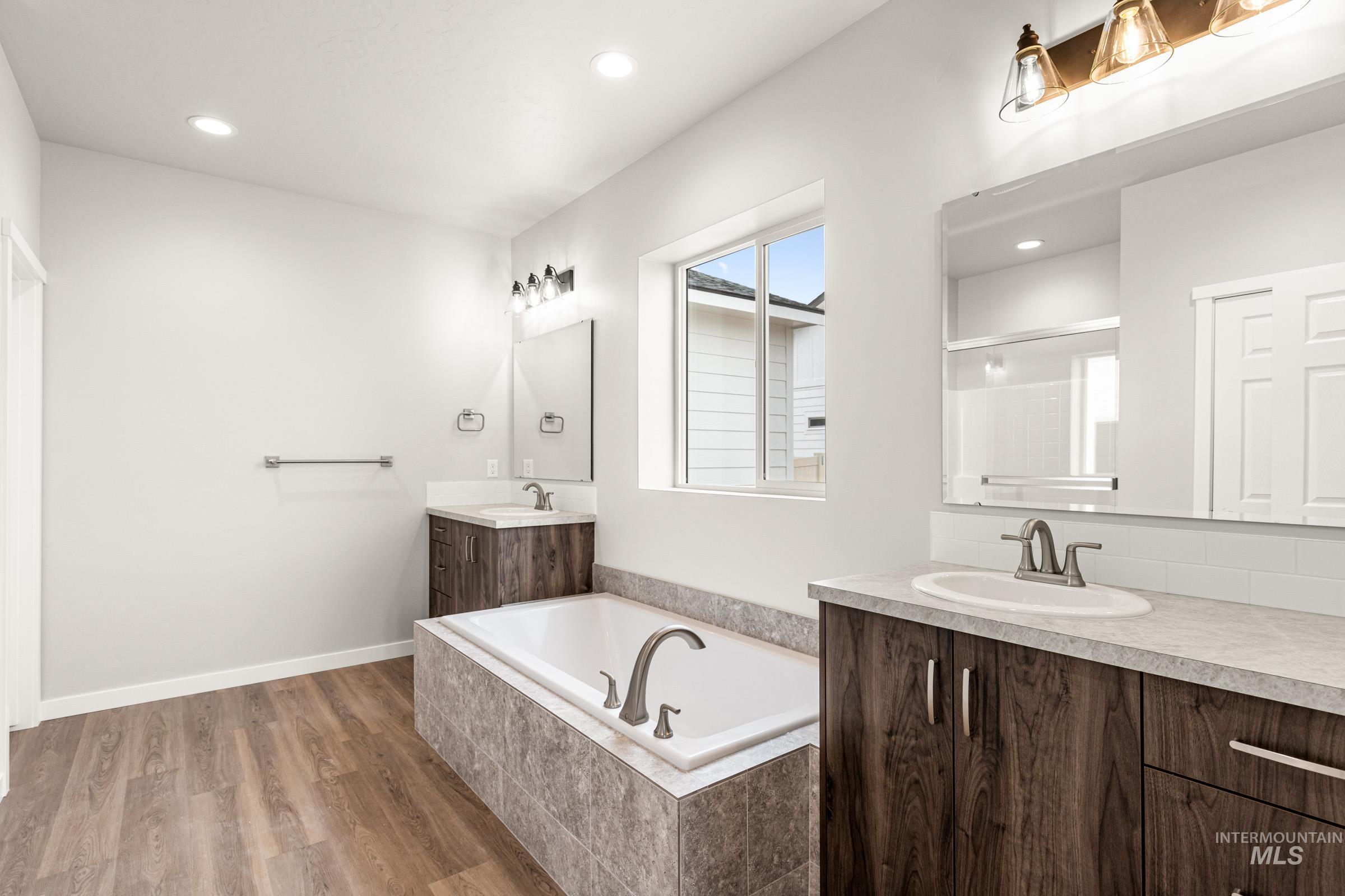 7048 E Amber Springs St, Nampa, Idaho 83687, 4 Bedrooms, 2.5 Bathrooms, Residential For Sale, Price $559,990, 98979254