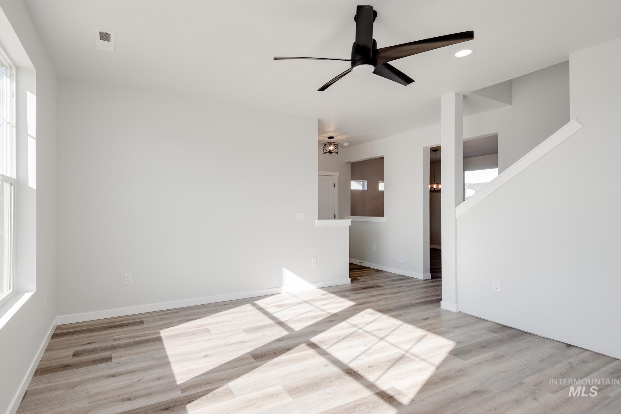 6925 S Harvest Cove Ave, Boise, Idaho 83709, 3 Bedrooms, 2.5 Bathrooms, Residential For Sale, Price $486,990, 98979255