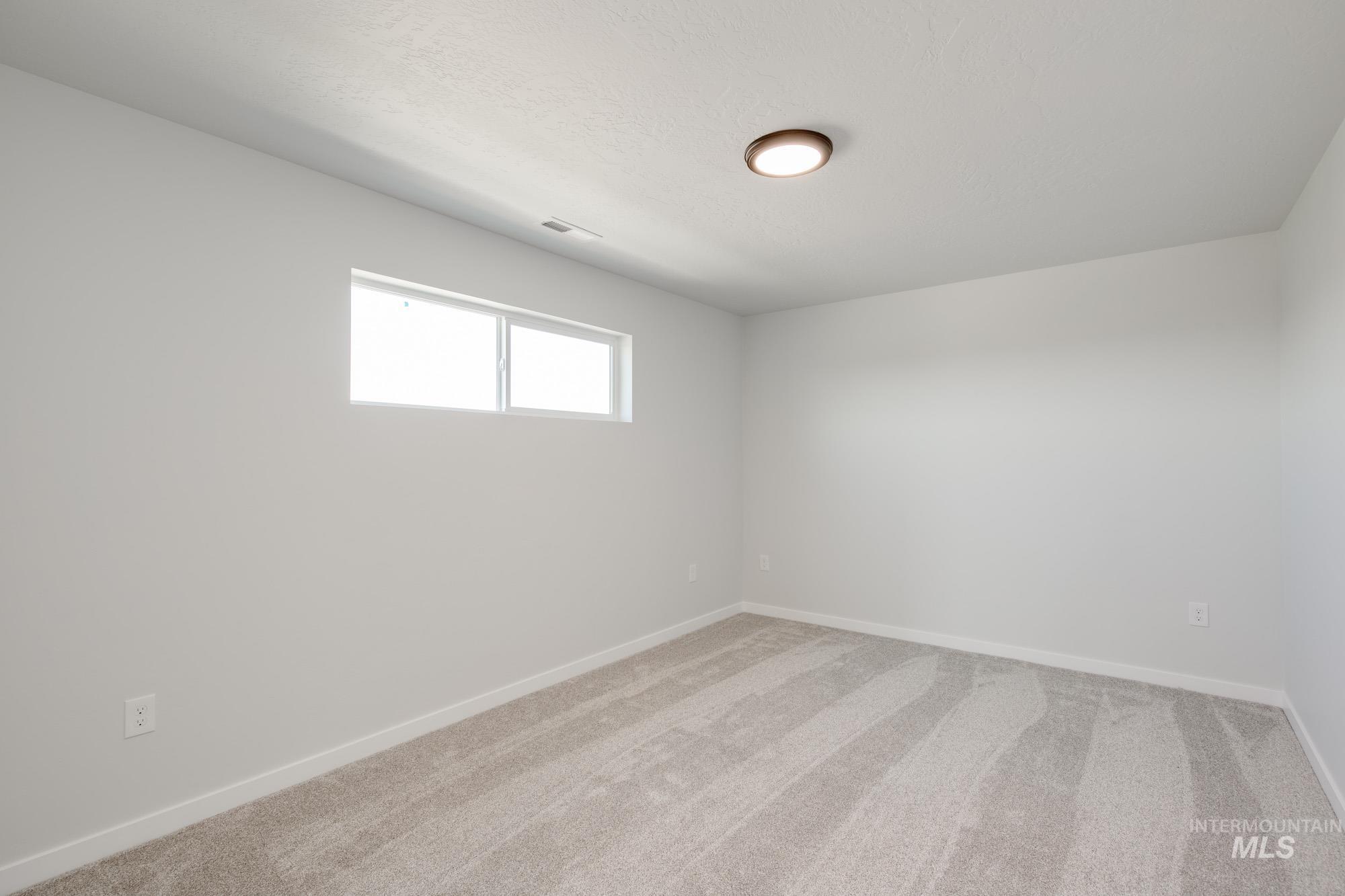 6925 S Harvest Cove Ave, Boise, Idaho 83709, 3 Bedrooms, 2.5 Bathrooms, Residential For Sale, Price $486,990, 98979255