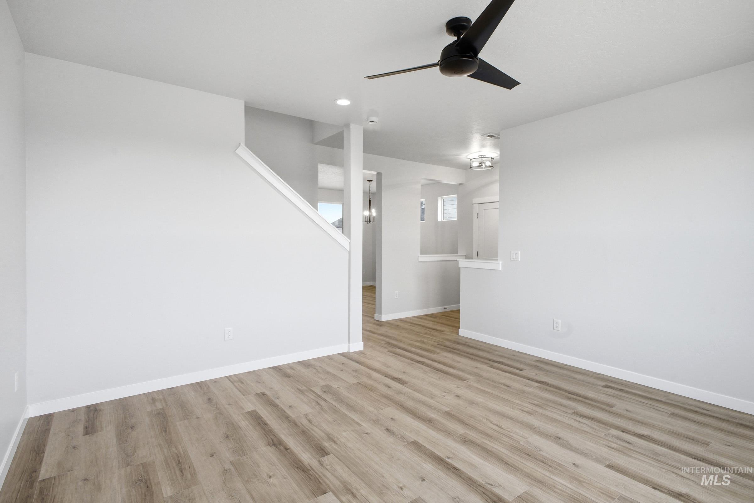 6925 S Harvest Cove Ave, Boise, Idaho 83709, 3 Bedrooms, 2.5 Bathrooms, Residential For Sale, Price $486,990,MLS 98979255