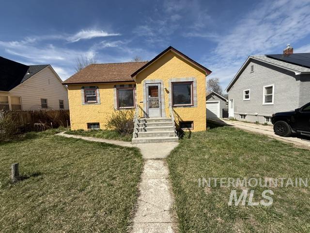 319 20th Ave South, Nampa, Idaho 83651, 3 Bedrooms, 2 Bathrooms, Residential For Sale, Price $179,900,MLS 98979257