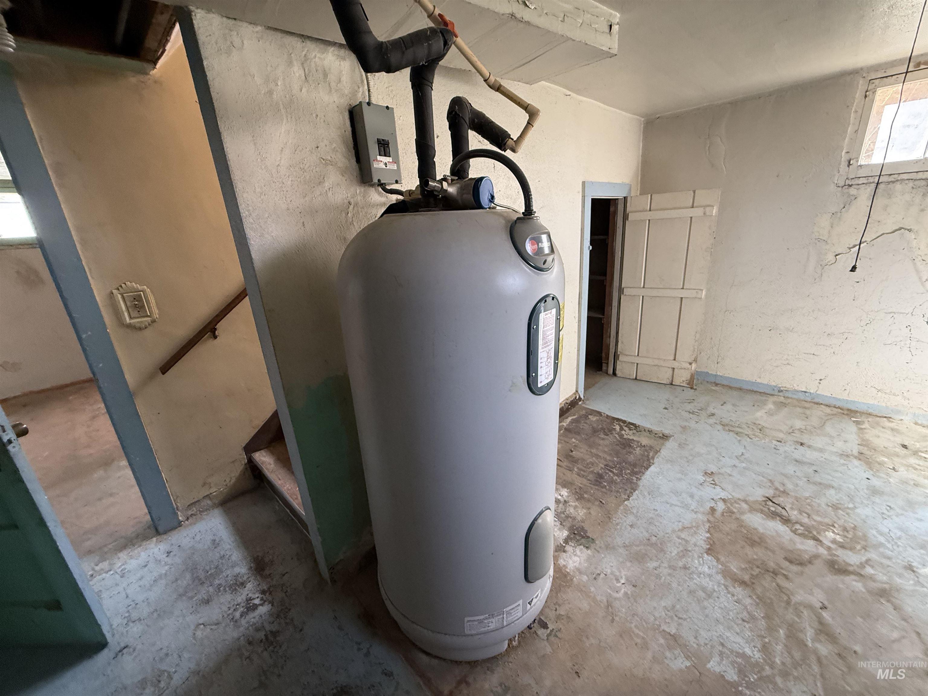 319 20th Ave South, Nampa, Idaho 83651, 3 Bedrooms, 2 Bathrooms, Residential For Sale, Price $179,900,MLS 98979257