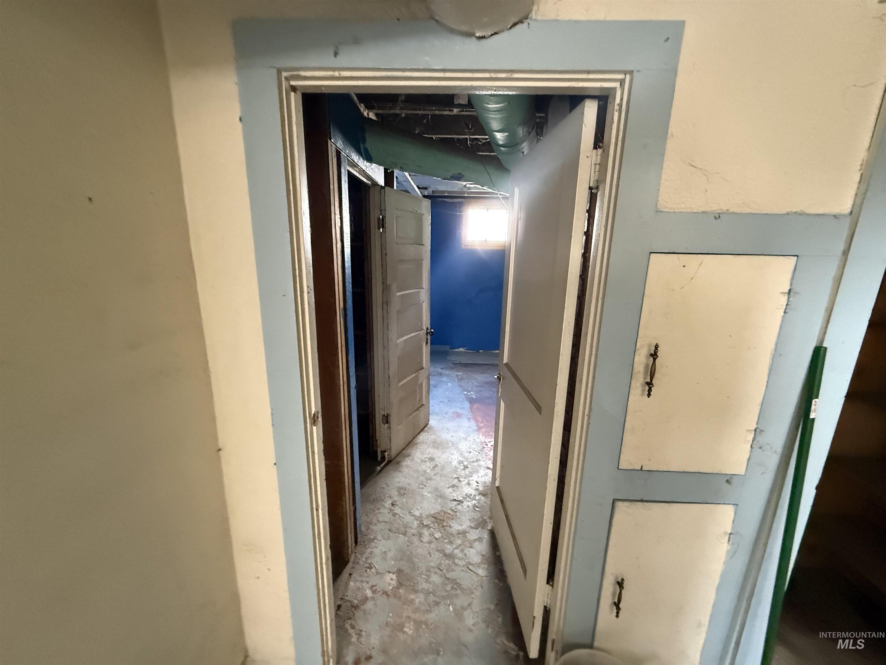 319 20th Ave South, Nampa, Idaho 83651, 3 Bedrooms, 2 Bathrooms, Residential For Sale, Price $179,900,MLS 98979257