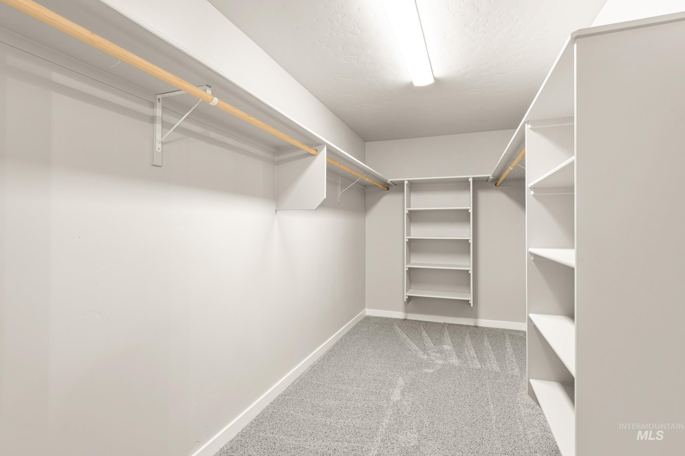 13686 Inman Ct, Caldwell, Idaho 83607, 5 Bedrooms, 2.5 Bathrooms, Residential For Sale, Price $484,990, 98979264