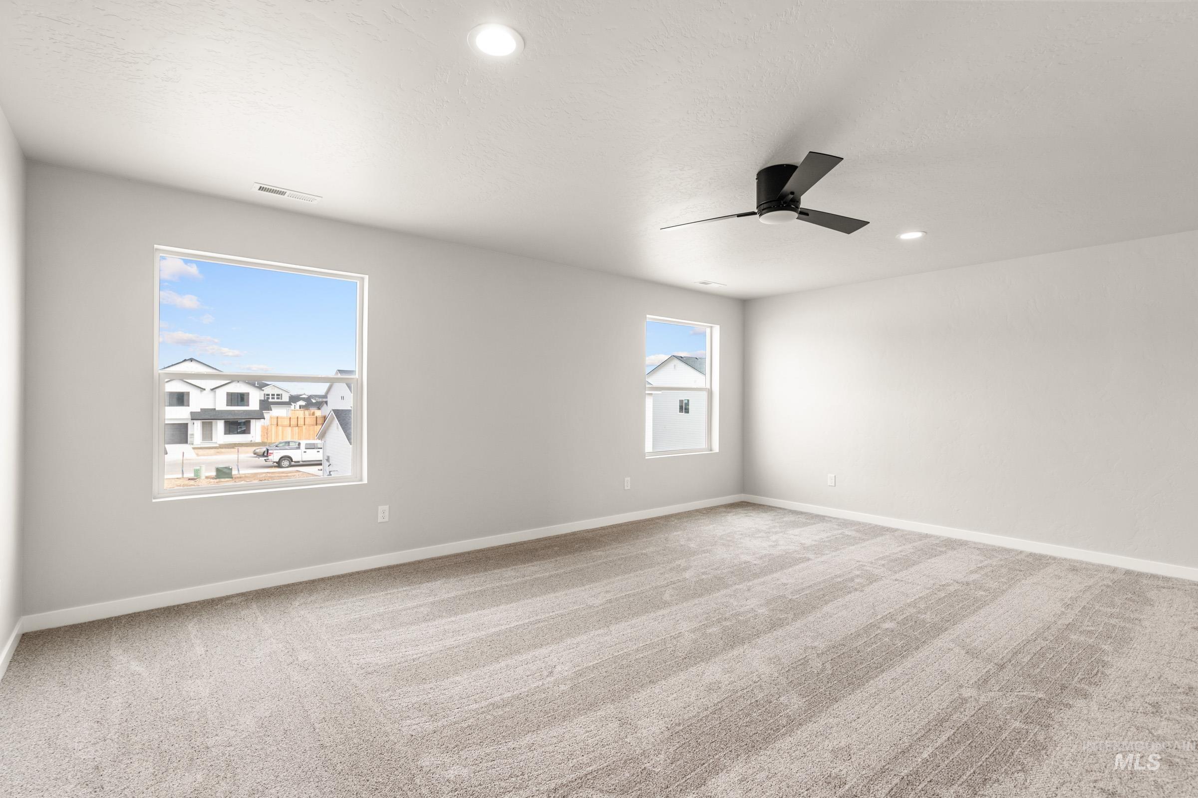 13704 Redway Ct, Caldwell, Idaho 83607, 5 Bedrooms, 3 Bathrooms, Residential For Sale, Price $474,990, 98979265