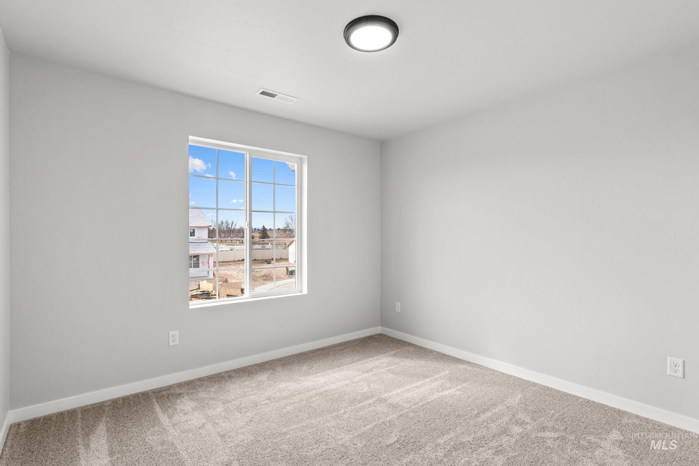 13704 Redway Ct, Caldwell, Idaho 83607, 5 Bedrooms, 3 Bathrooms, Residential For Sale, Price $474,990, 98979265