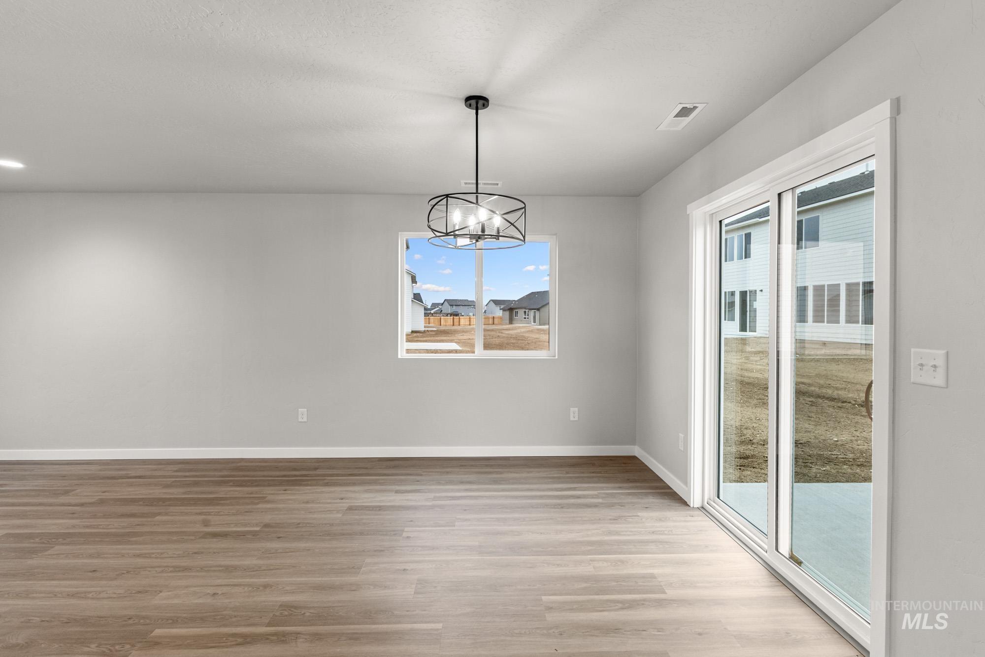 13716 Redway Ct, Caldwell, Idaho 83607, 3 Bedrooms, 2.5 Bathrooms, Residential For Sale, Price $429,990, 98979266