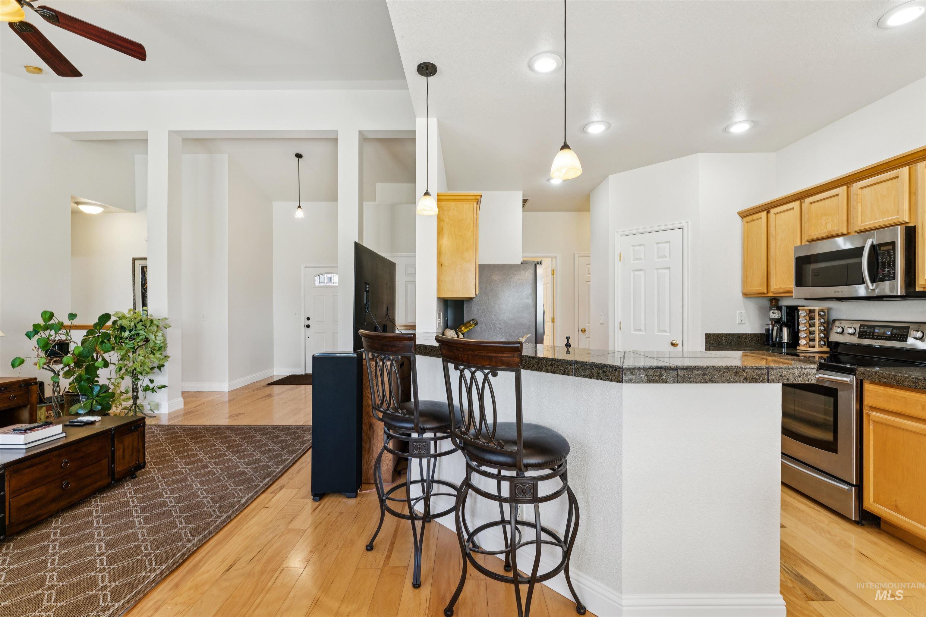 13713 W Elmspring St, Boise, Idaho 83713-1391, 3 Bedrooms, 2 Bathrooms, Residential For Sale, Price $518,000,MLS 98979269