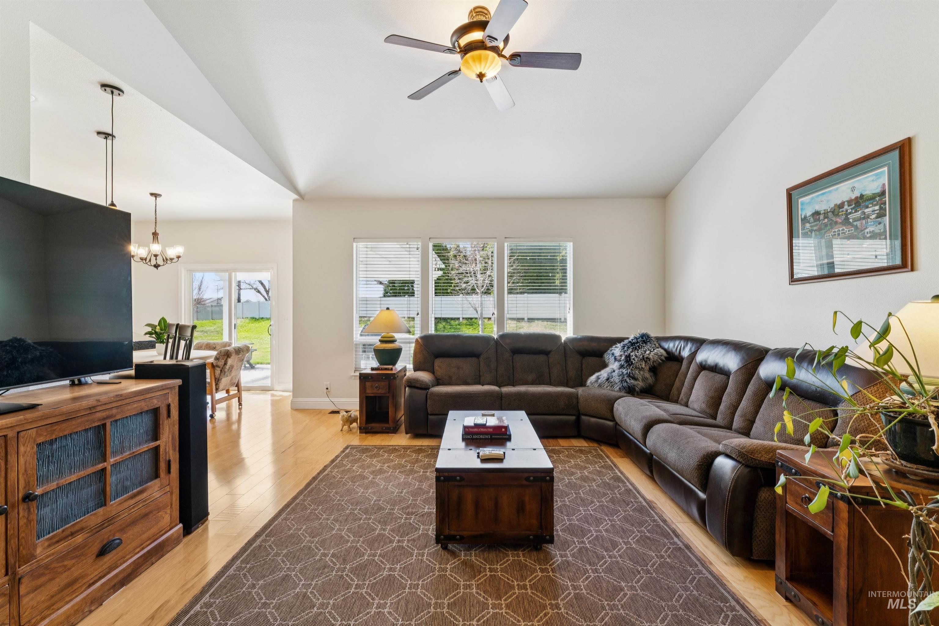 13713 W Elmspring St, Boise, Idaho 83713-1391, 3 Bedrooms, 2 Bathrooms, Residential For Sale, Price $518,000,MLS 98979269