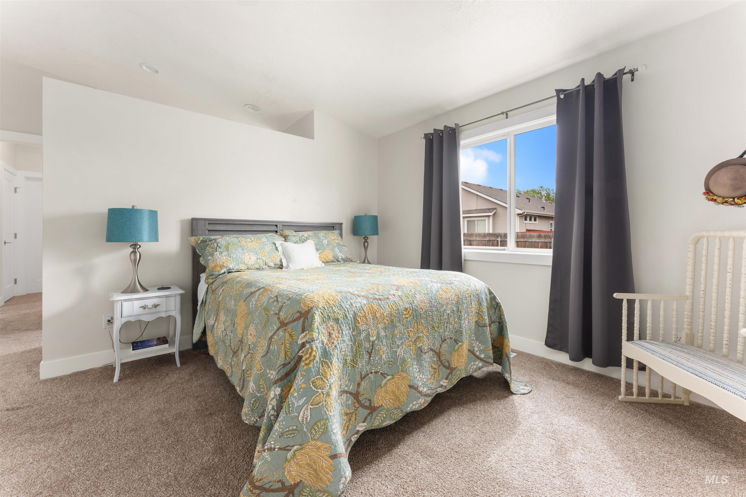 9755 W Woodland Lane, Boise, Idaho 83704, 2 Bedrooms, 2 Bathrooms, Residential For Sale, Price $390,000, 98979270