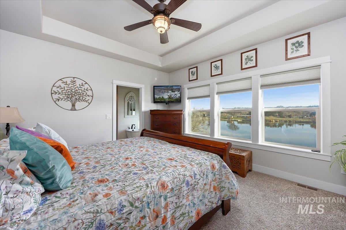 40 Bell Rapids Road, Hagerman, Idaho 83332, 2 Bedrooms, 3 Bathrooms, Residential For Sale, Price $1,480,000, 98979271