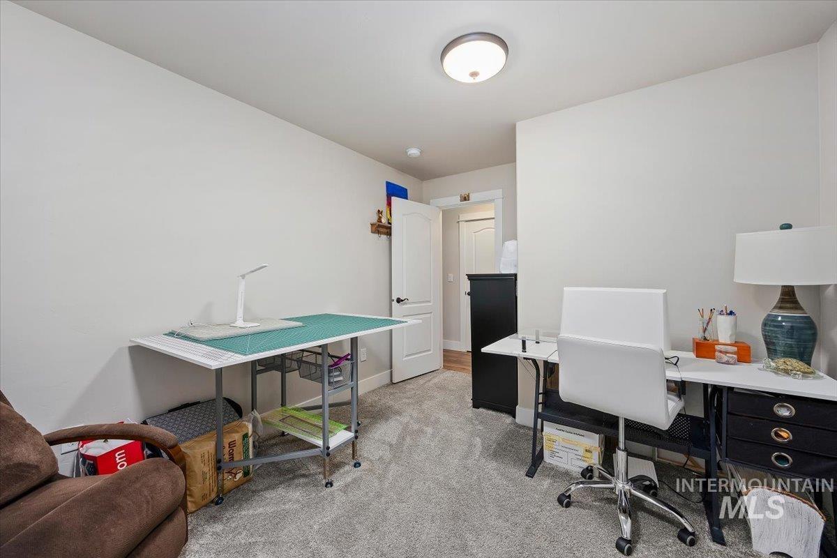 40 Bell Rapids Road, Hagerman, Idaho 83332, 2 Bedrooms, 3 Bathrooms, Residential For Sale, Price $1,480,000, 98979271