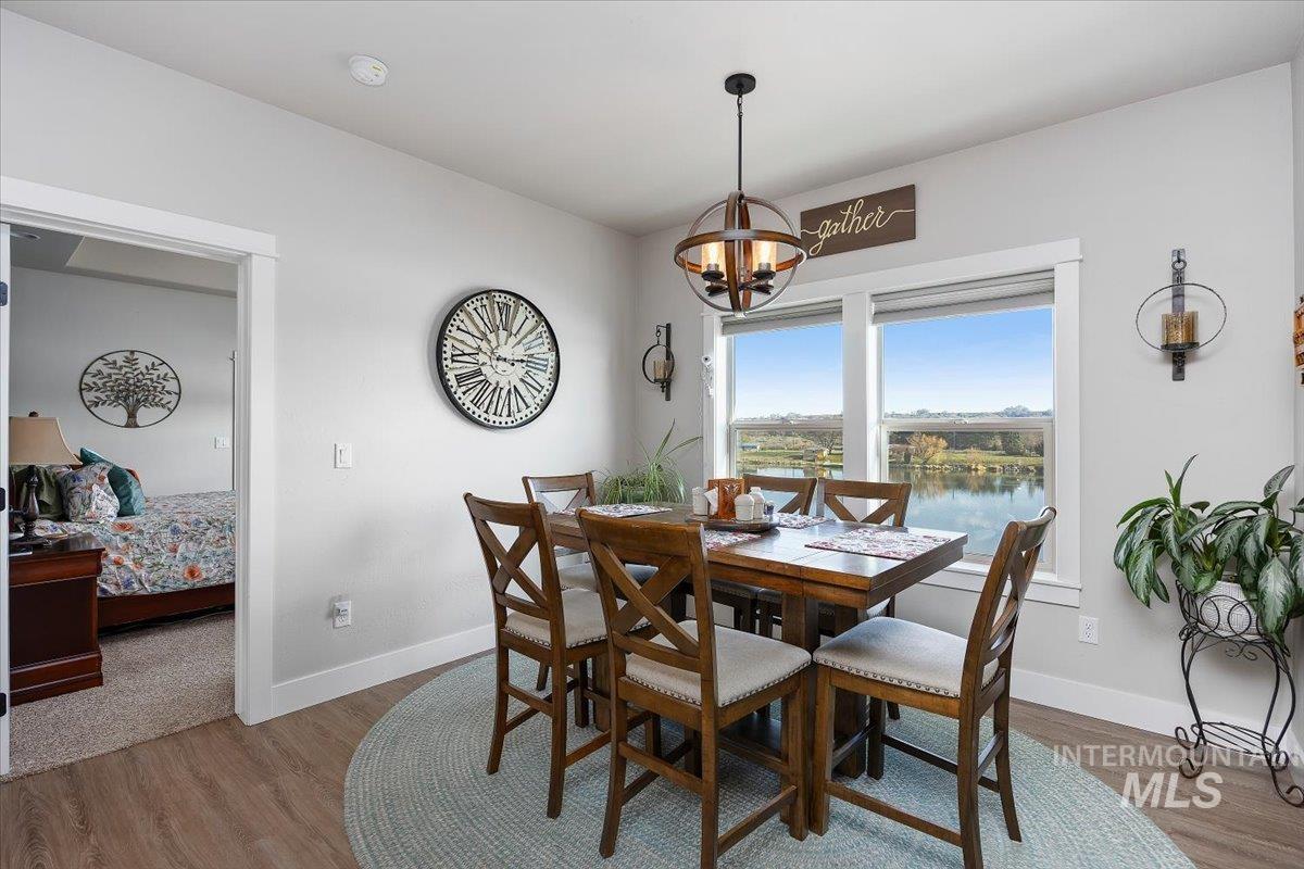 40 Bell Rapids Road, Hagerman, Idaho 83332, 2 Bedrooms, 3 Bathrooms, Residential For Sale, Price $1,480,000, 98979271