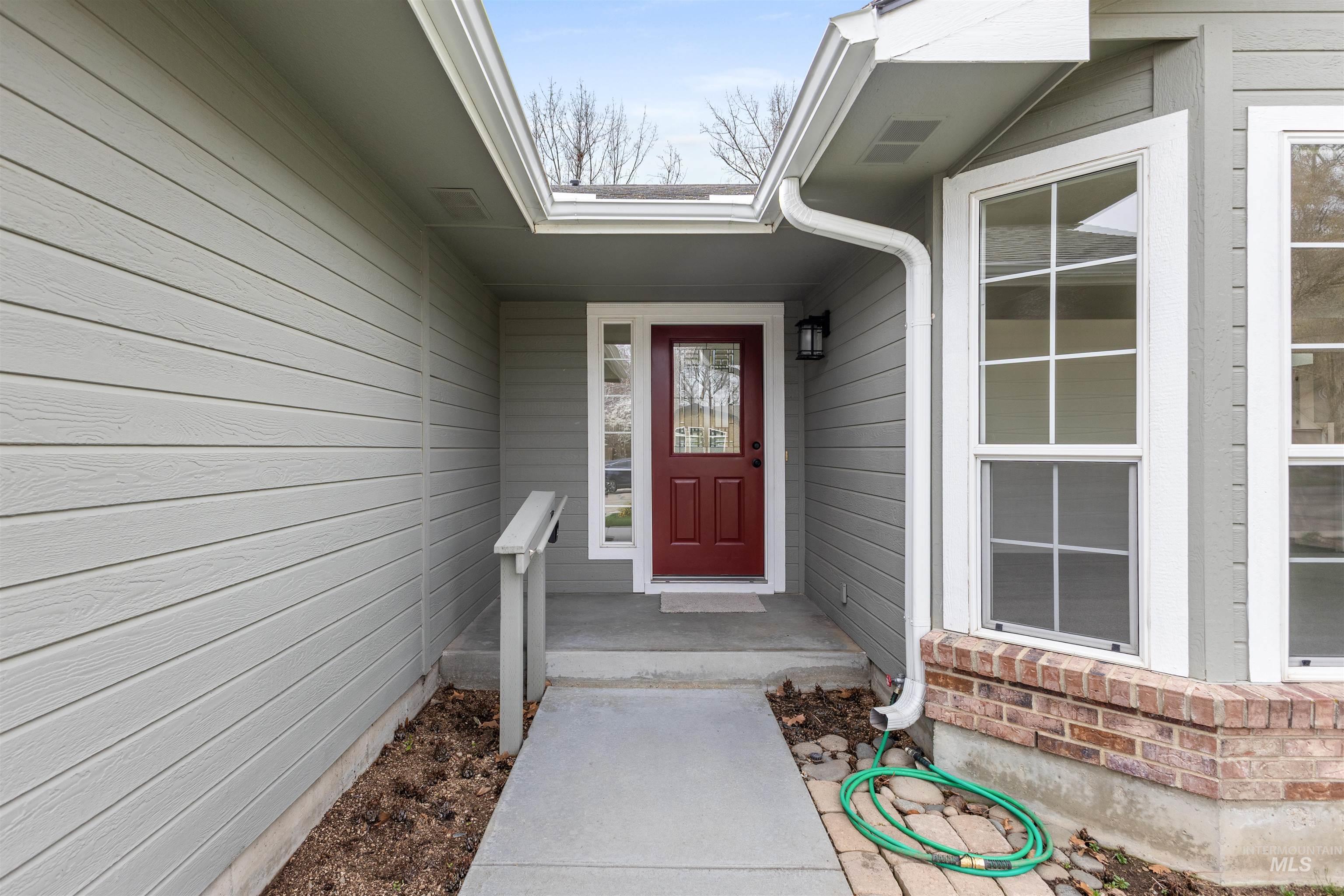 3555 W. Woodmont Dr., Meridian, Idaho 83646, 3 Bedrooms, 2 Bathrooms, Residential For Sale, Price $549,900, 98979272