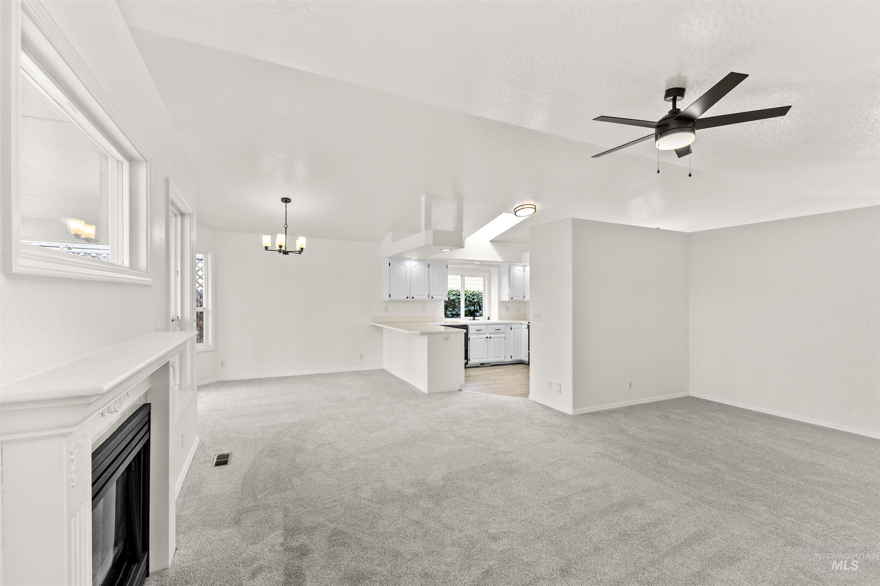 3555 W. Woodmont Dr., Meridian, Idaho 83646, 3 Bedrooms, 2 Bathrooms, Residential For Sale, Price $549,900, 98979272