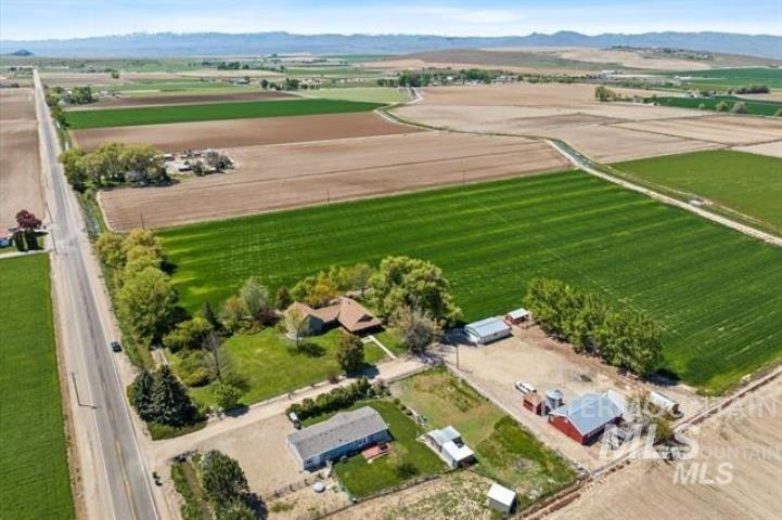 3845 S Powerline, Melba, Idaho 83641, 4 Bedrooms, 2 Bathrooms, Residential For Sale, Price $847,000,MLS 98979273