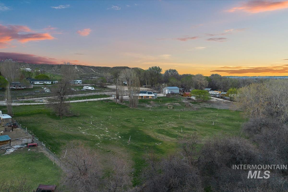 2417 Patch Ditch Rd, Homedale, Idaho 83628, 3 Bedrooms, 2 Bathrooms, Residential For Sale, Price $749,900, 98979279