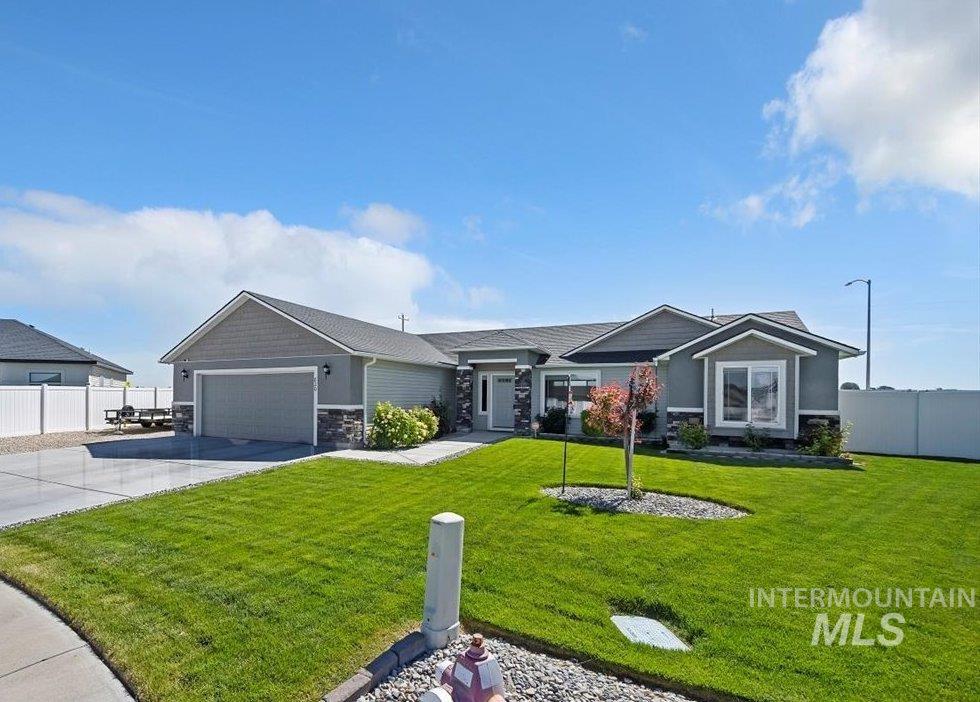 820 Owl Ct, Jerome, Idaho 83338, 3 Bedrooms, 2 Bathrooms, Residential For Sale, Price $429,900, 98979282