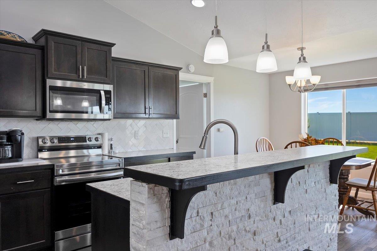 820 Owl Ct, Jerome, Idaho 83338, 3 Bedrooms, 2 Bathrooms, Residential For Sale, Price $429,900, 98979282