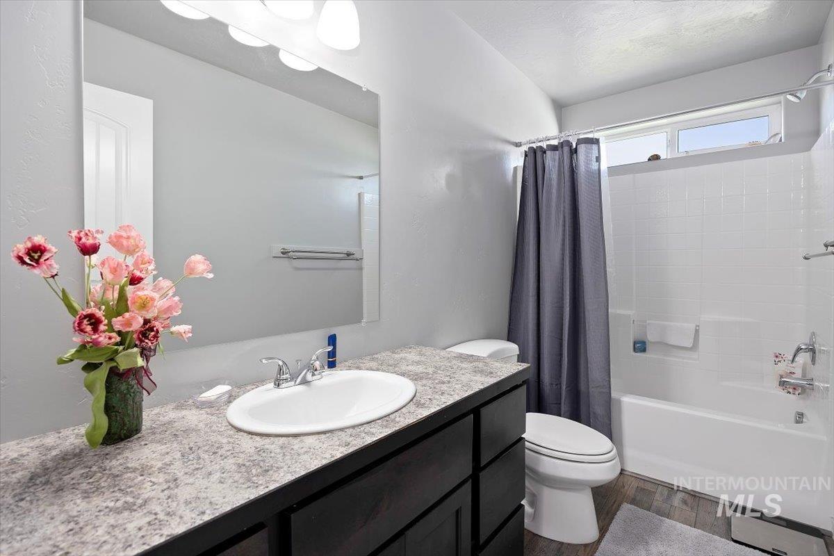 820 Owl Ct, Jerome, Idaho 83338, 3 Bedrooms, 2 Bathrooms, Residential For Sale, Price $429,900, 98979282