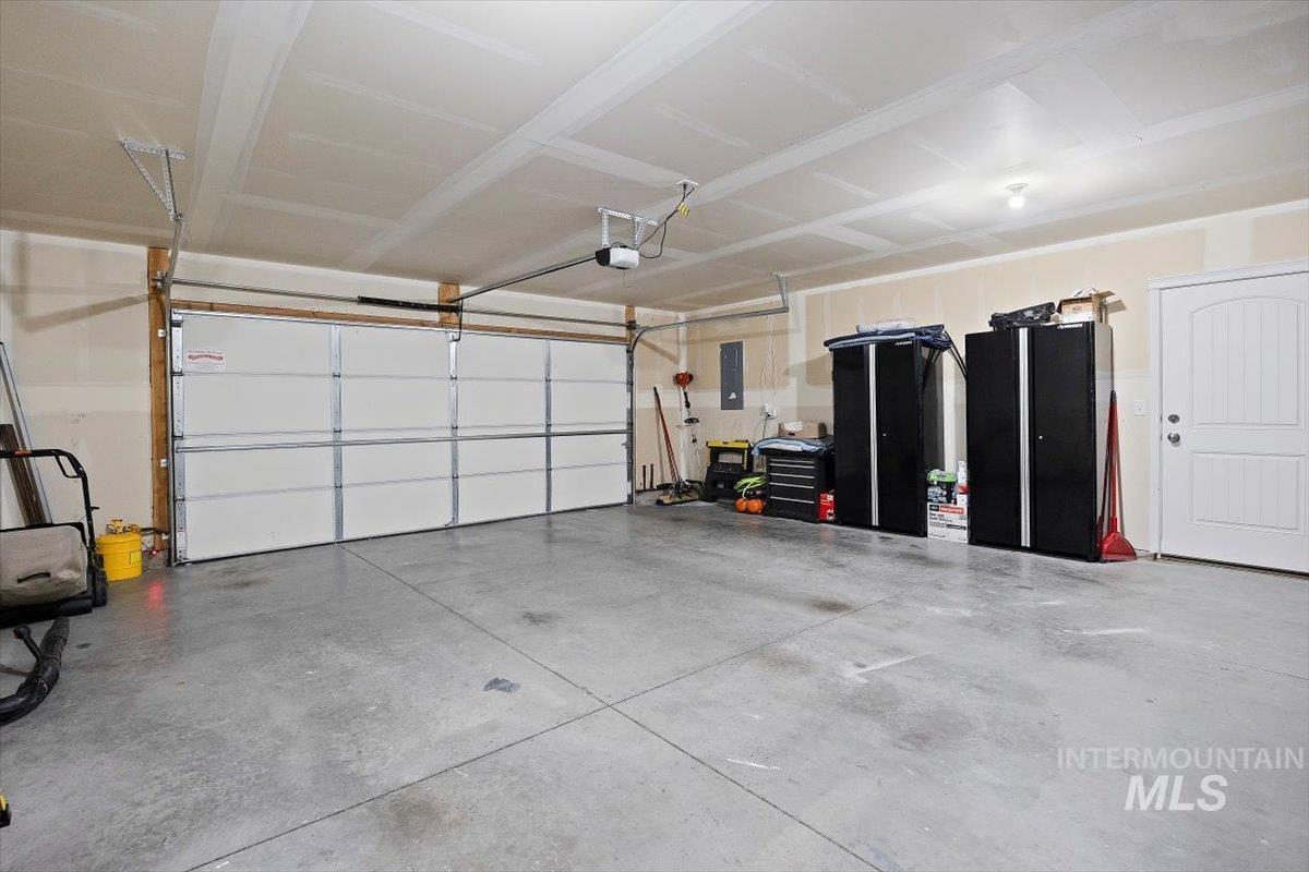 820 Owl Ct, Jerome, Idaho 83338, 3 Bedrooms, 2 Bathrooms, Residential For Sale, Price $429,900, 98979282