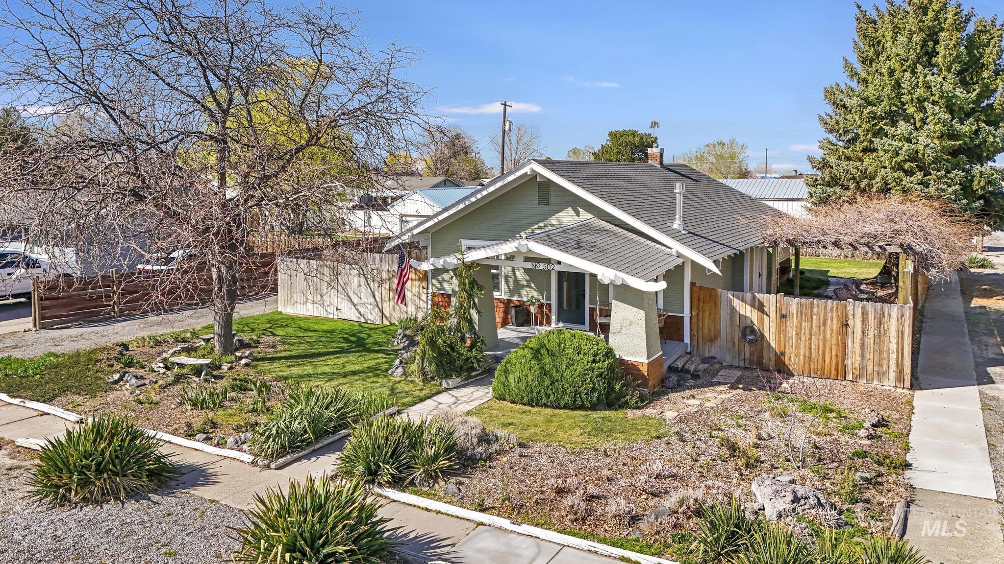 502 6th Street, Filer, Idaho 83328, 3 Bedrooms, 1 Bathroom, Residential For Sale, Price $325,000, 98979285