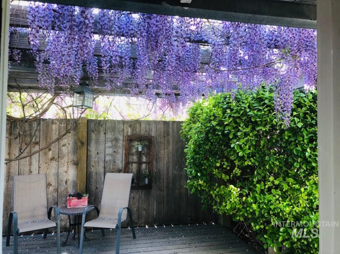 502 6th Street, Filer, Idaho 83328, 3 Bedrooms, 1 Bathroom, Residential For Sale, Price $325,000, 98979285