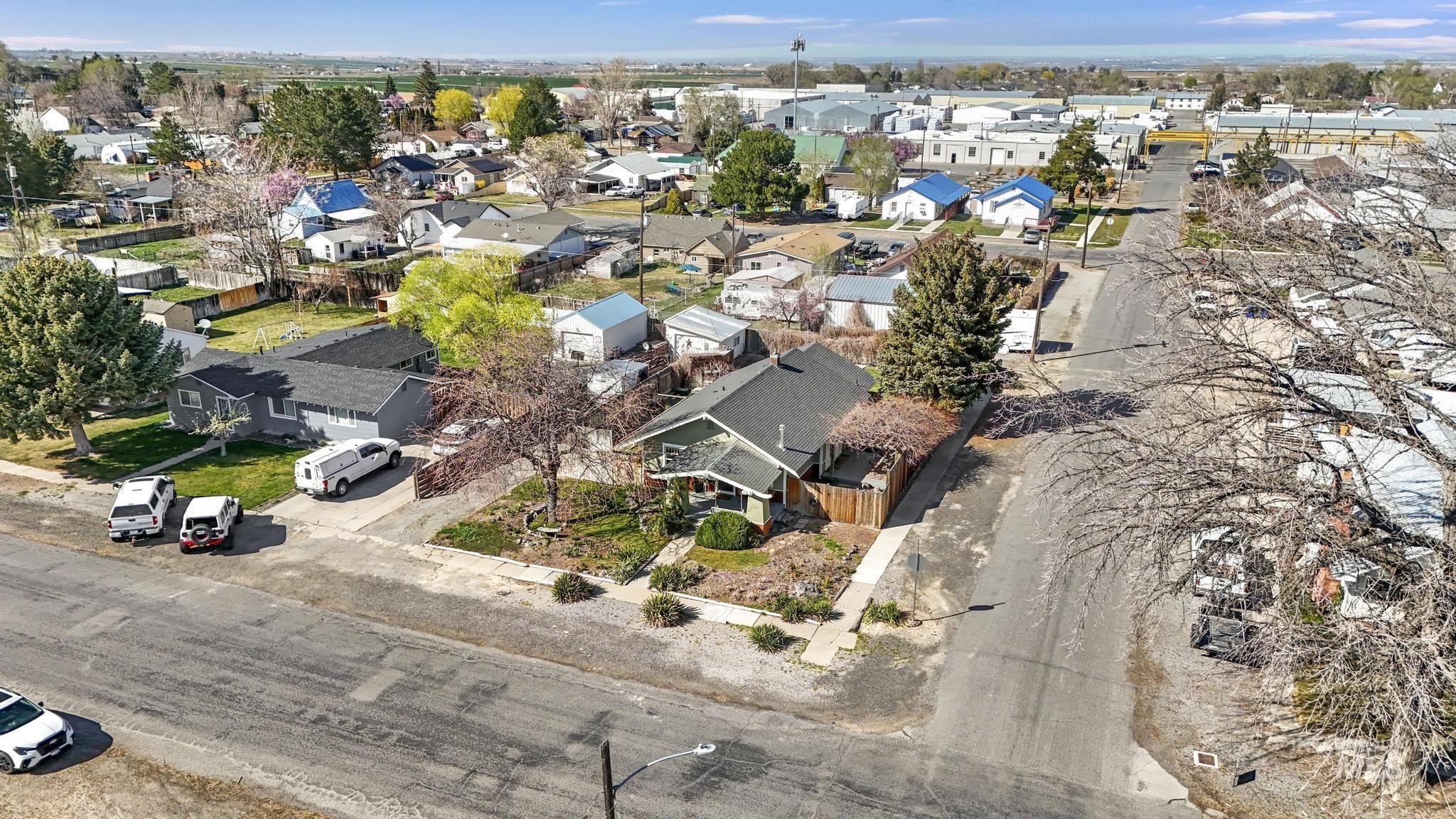 502 6th Street, Filer, Idaho 83328, 3 Bedrooms, 1 Bathroom, Residential For Sale, Price $325,000, 98979285