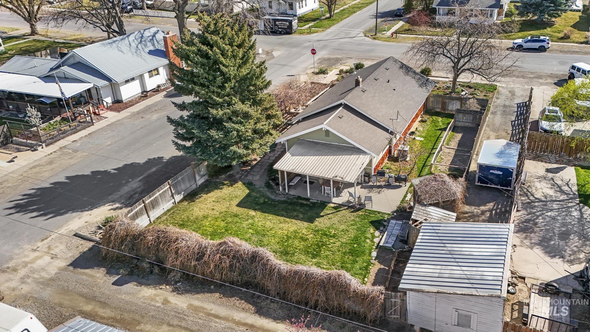 502 6th Street, Filer, Idaho 83328, 3 Bedrooms, 1 Bathroom, Residential For Sale, Price $325,000, 98979285