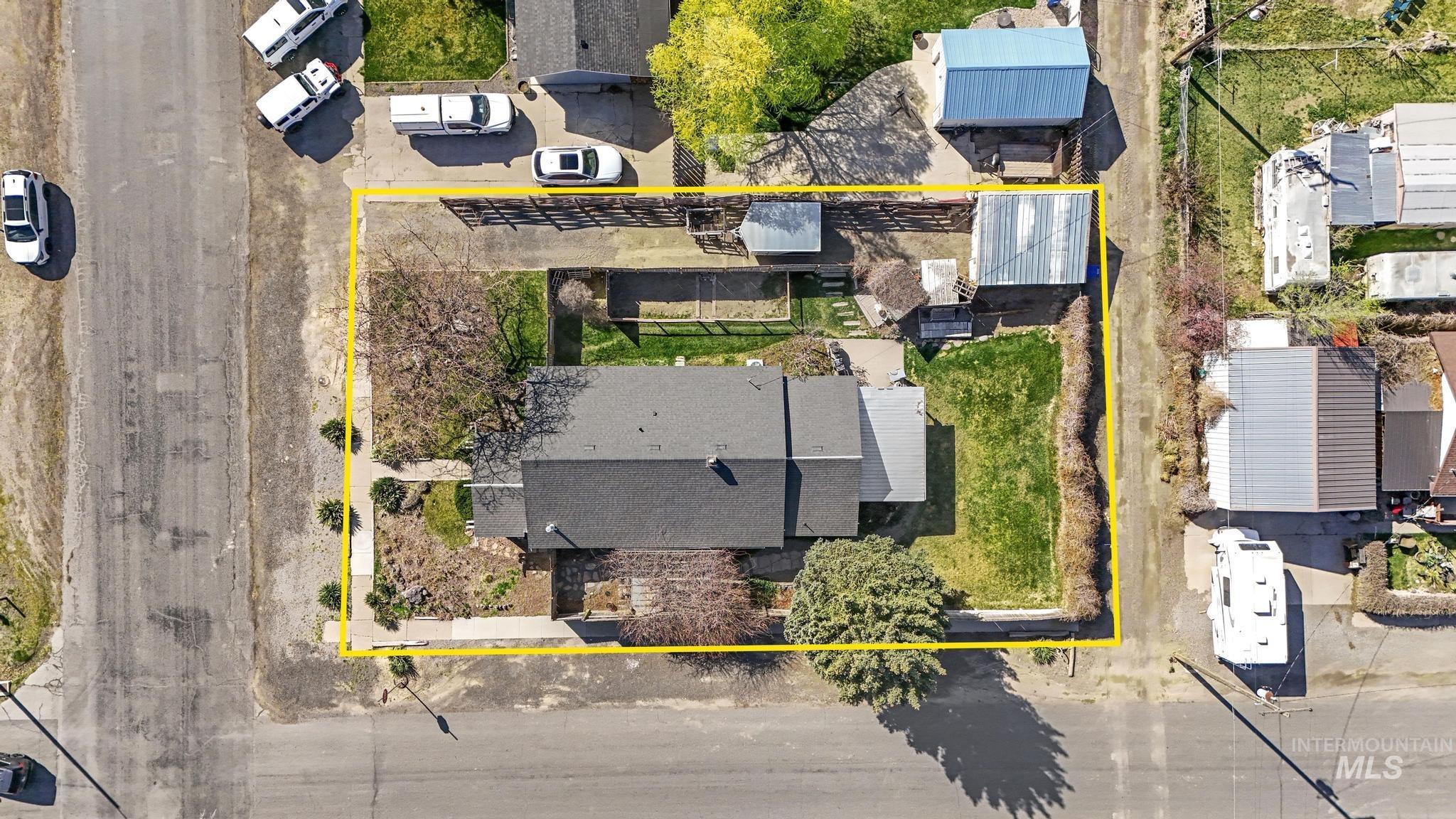 502 6th Street, Filer, Idaho 83328, 3 Bedrooms, 1 Bathroom, Residential For Sale, Price $325,000, 98979285