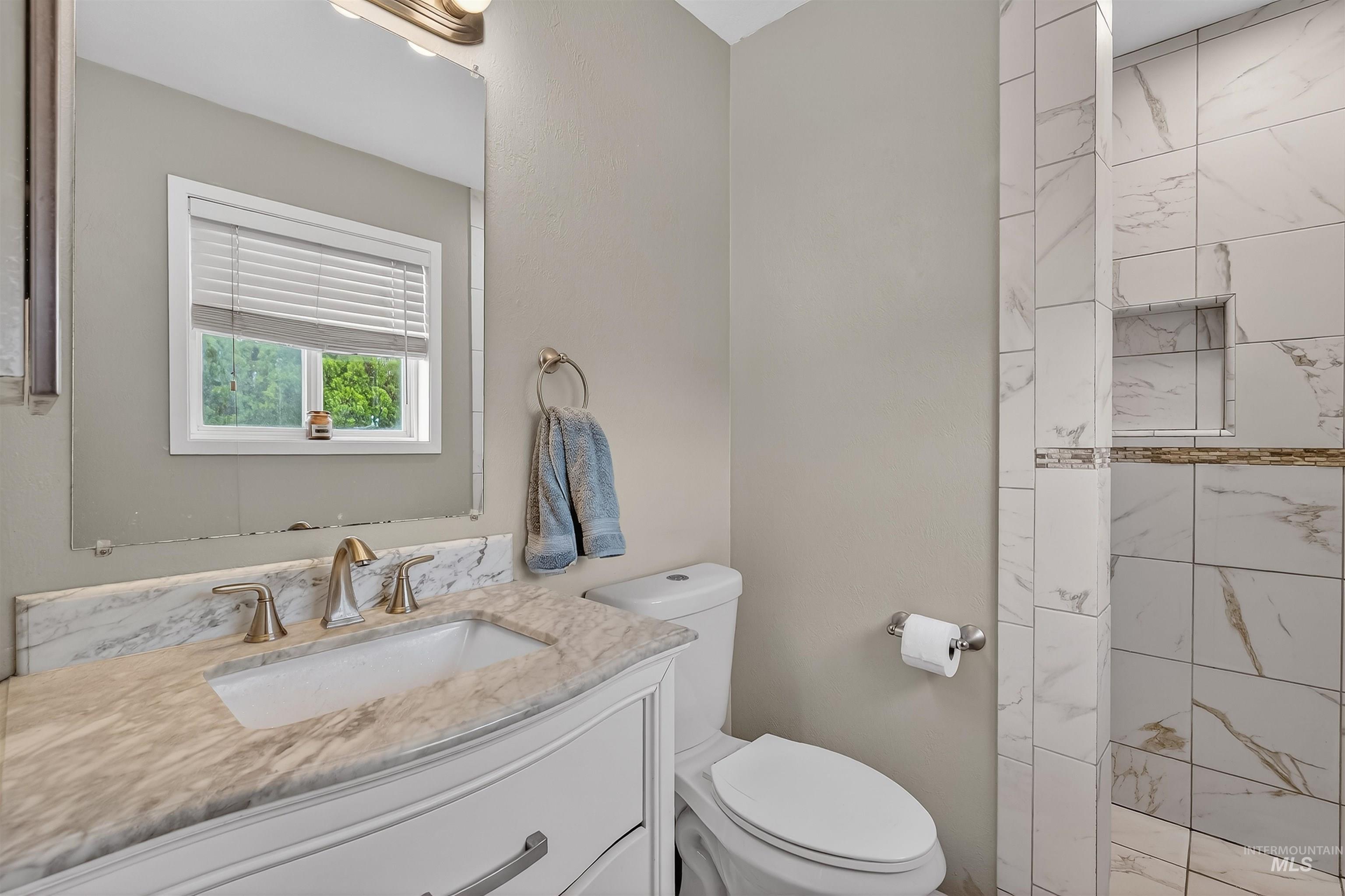 3725 11th Street, Lewiston, Idaho 83501, 4 Bedrooms, 3 Bathrooms, Residential For Sale, Price $439,000, 98979290