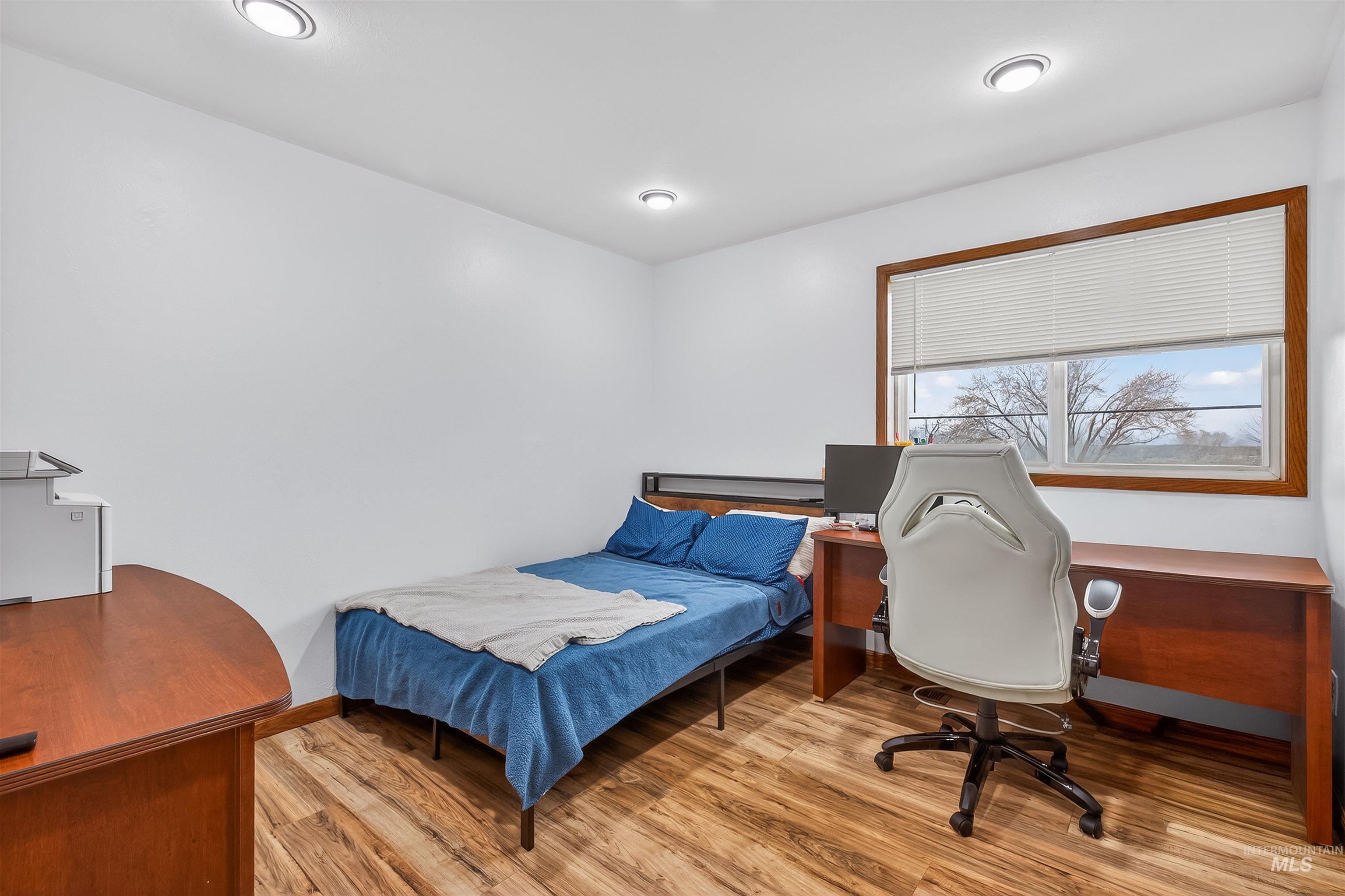 3725 11th Street, Lewiston, Idaho 83501, 4 Bedrooms, 3 Bathrooms, Residential For Sale, Price $439,000, 98979290