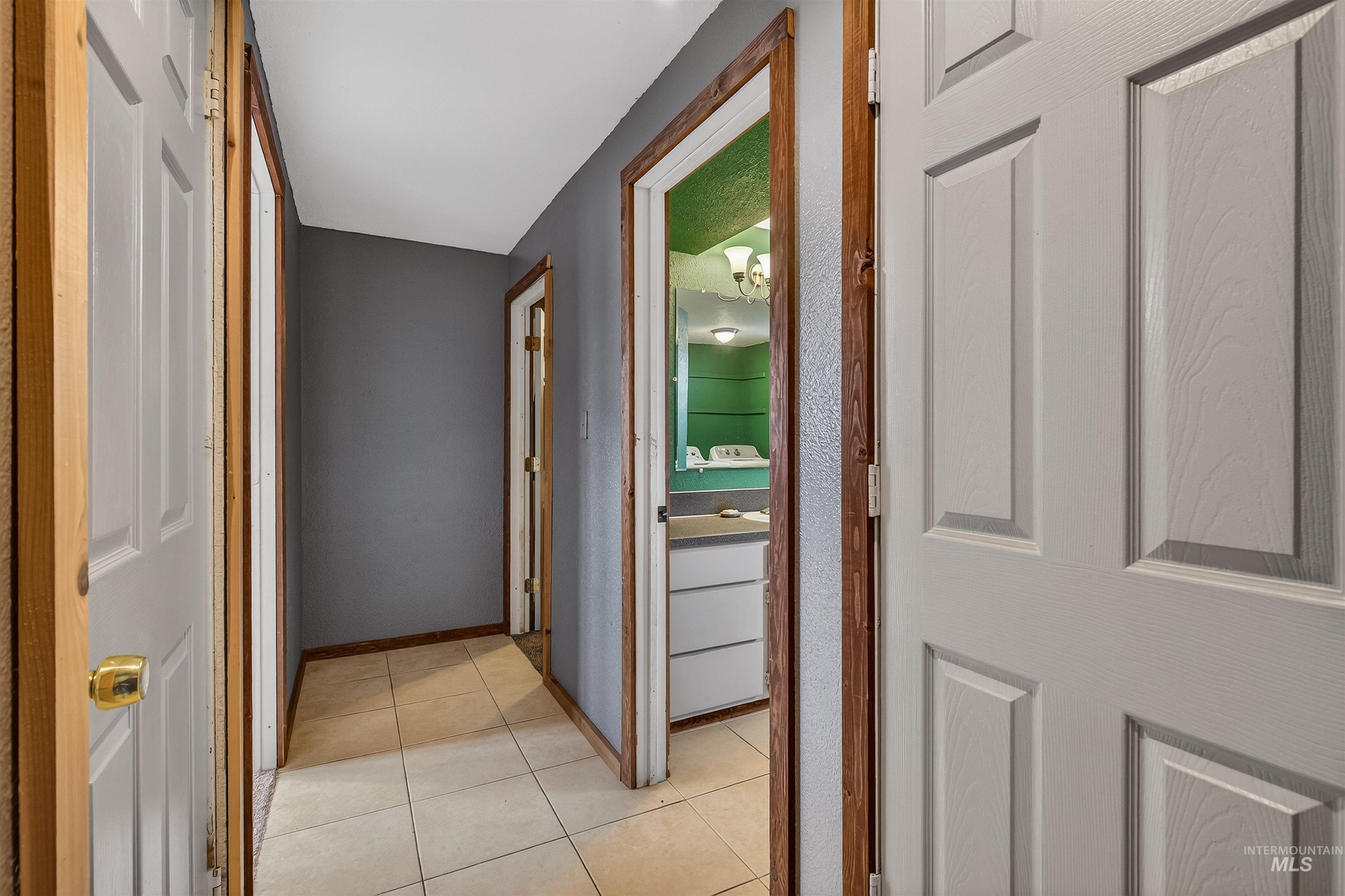 3725 11th Street, Lewiston, Idaho 83501, 4 Bedrooms, 3 Bathrooms, Residential For Sale, Price $439,000, 98979290