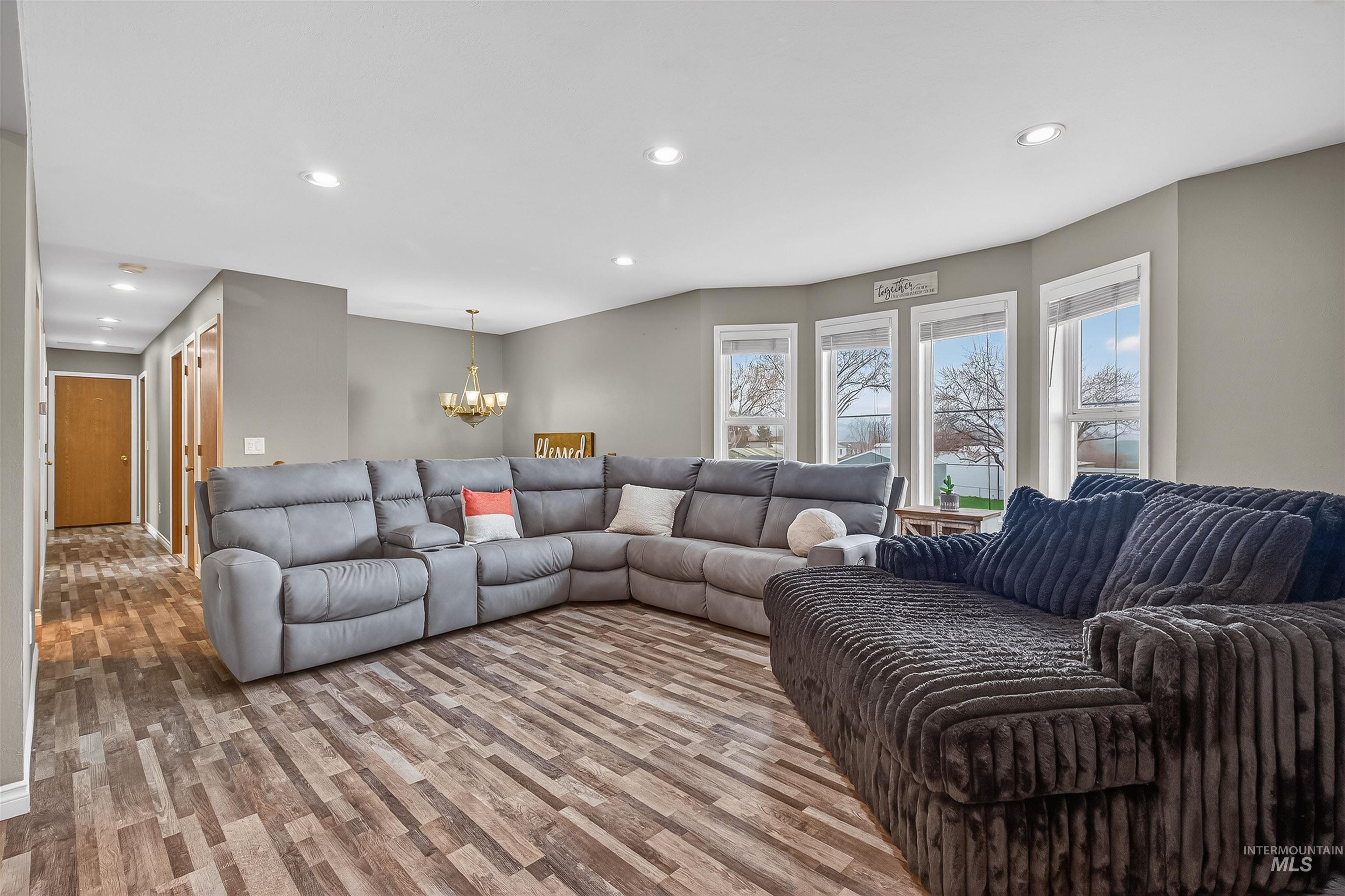 3725 11th Street, Lewiston, Idaho 83501, 4 Bedrooms, 3 Bathrooms, Residential For Sale, Price $439,000, 98979290