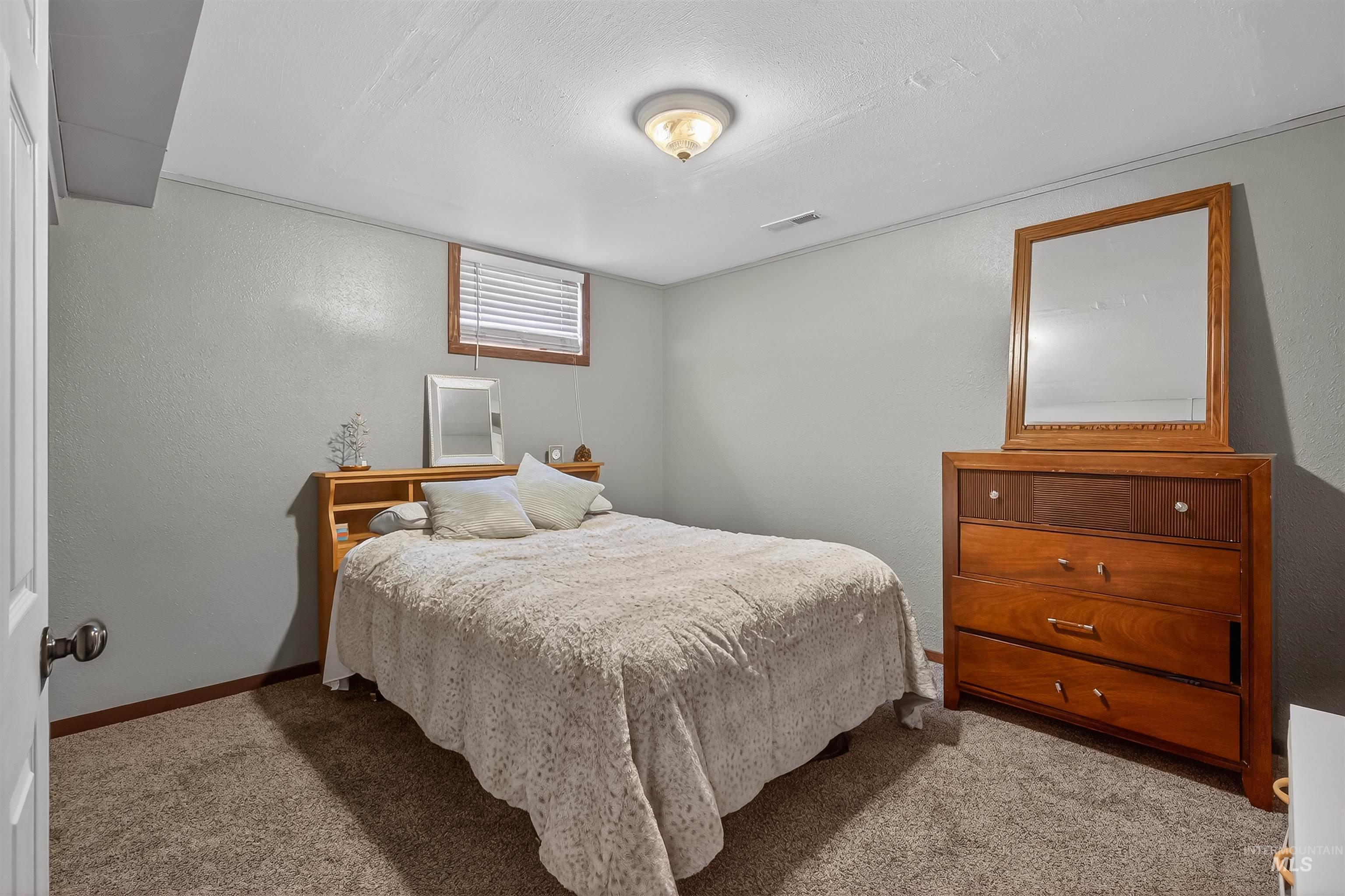 3725 11th Street, Lewiston, Idaho 83501, 4 Bedrooms, 3 Bathrooms, Residential For Sale, Price $439,000, 98979290