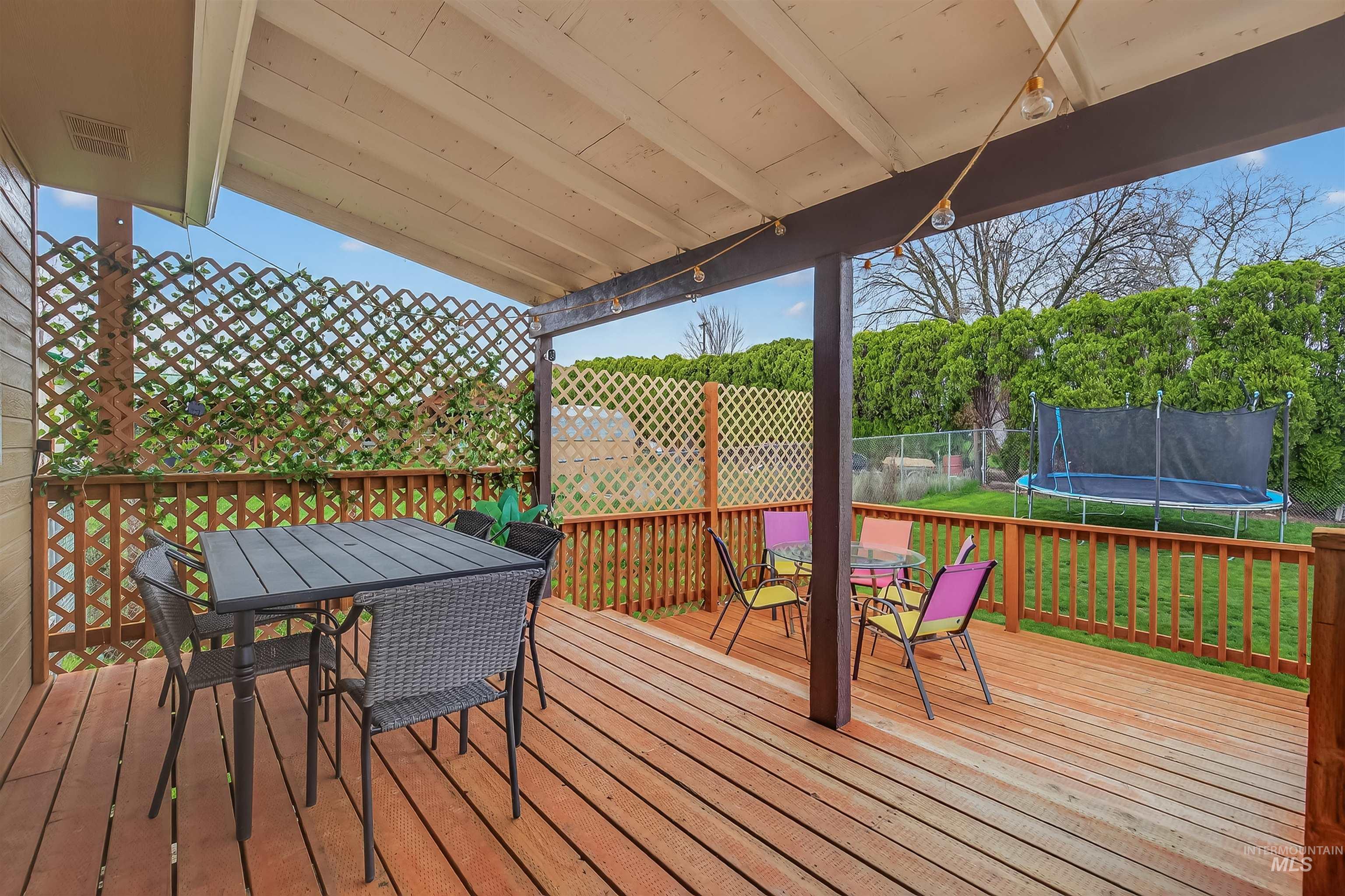 3725 11th Street, Lewiston, Idaho 83501, 4 Bedrooms, 3 Bathrooms, Residential For Sale, Price $439,000, 98979290