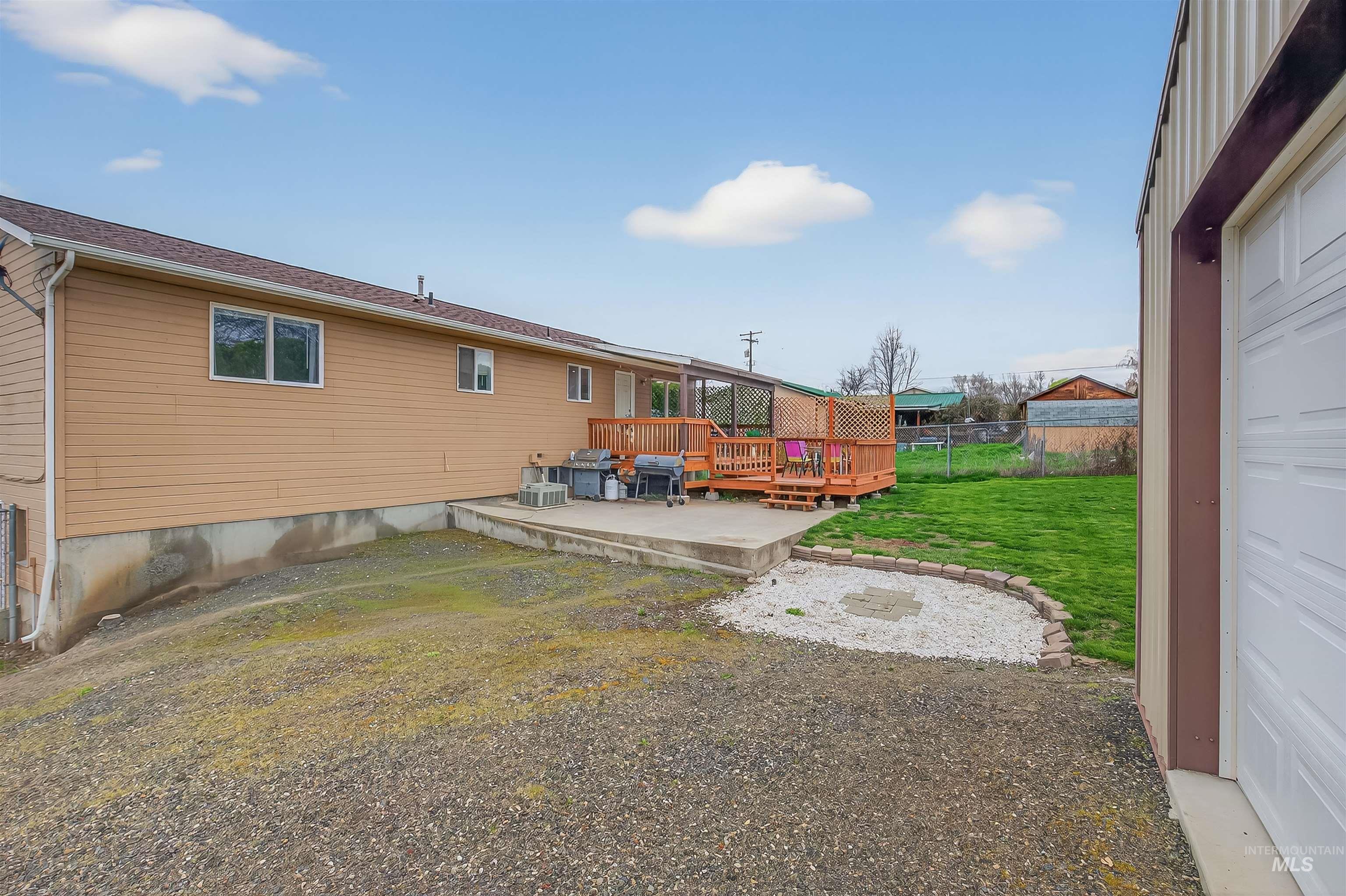 3725 11th Street, Lewiston, Idaho 83501, 4 Bedrooms, 3 Bathrooms, Residential For Sale, Price $439,000, 98979290