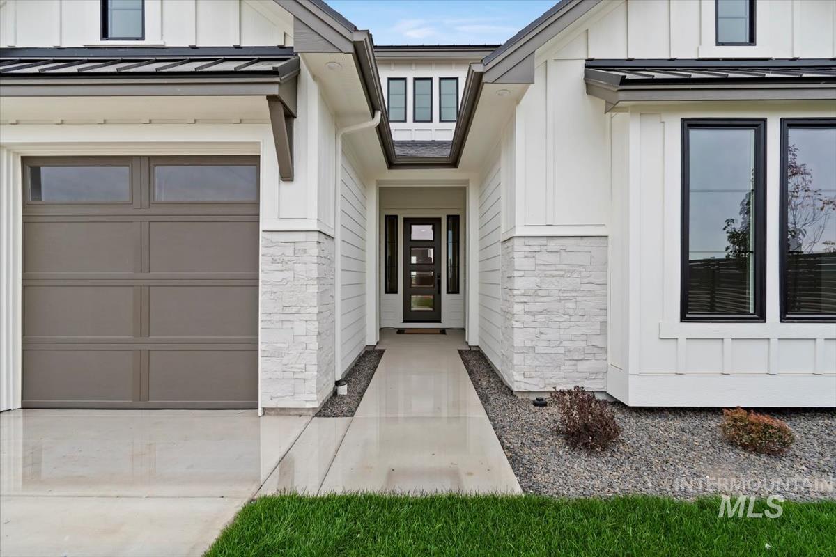 6718 W Sollas Dr., Eagle, Idaho 83616, 4 Bedrooms, 3 Bathrooms, Residential For Sale, Price $799,880, 98979295