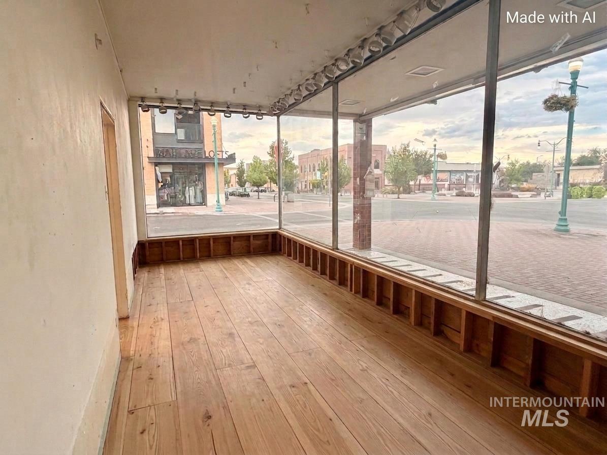 202 Main Avenue South, Twin Falls, Idaho 83301, Business/Commercial For Sale, Price $154,292, 98979301