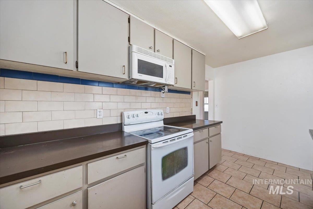 481 Borah Ave, Twin Falls, Idaho 83301, 2 Bedrooms, 1 Bathroom, Residential For Sale, Price $195,000,MLS 98979304