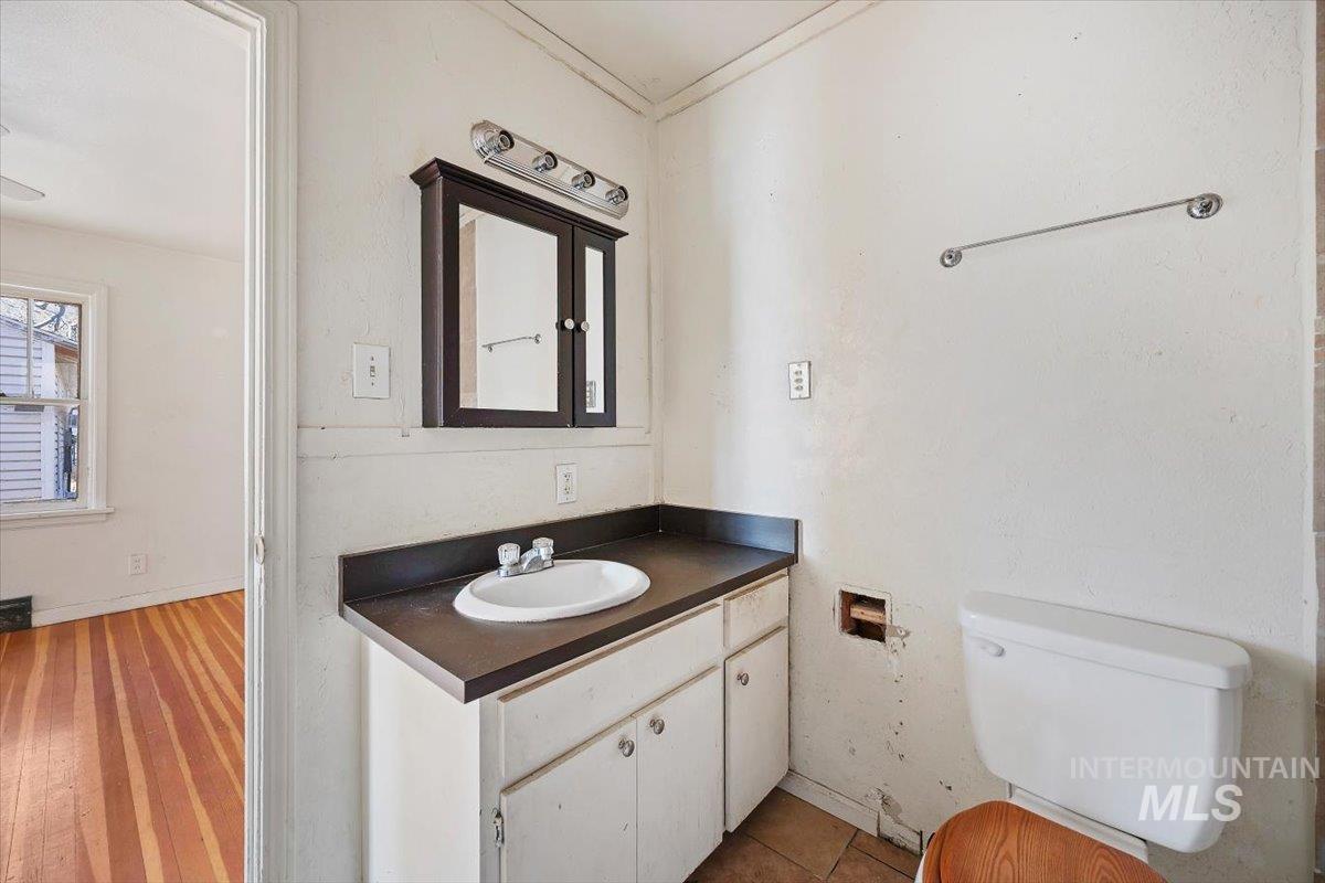 481 Borah Ave, Twin Falls, Idaho 83301, 2 Bedrooms, 1 Bathroom, Residential For Sale, Price $195,000,MLS 98979304