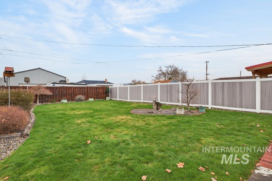 1115 5th Street, Clarkston, Washington 99403, 2 Bedrooms, 1 Bathroom, Residential For Sale, Price $297,000,MLS 98979307